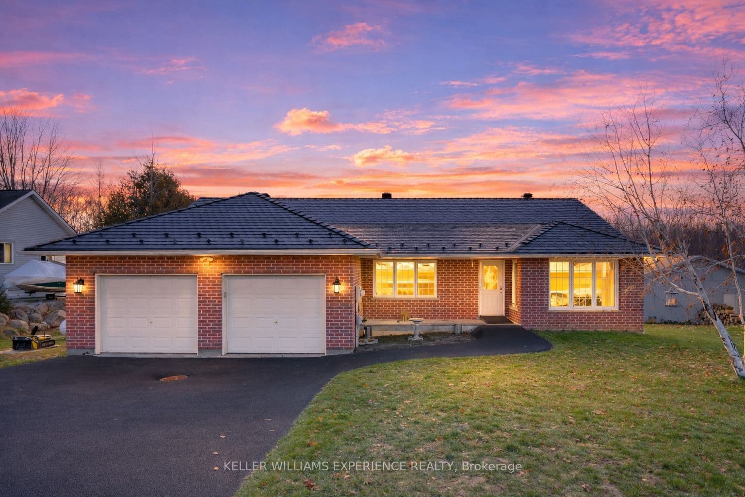 107 Simcoe Road — photo 1