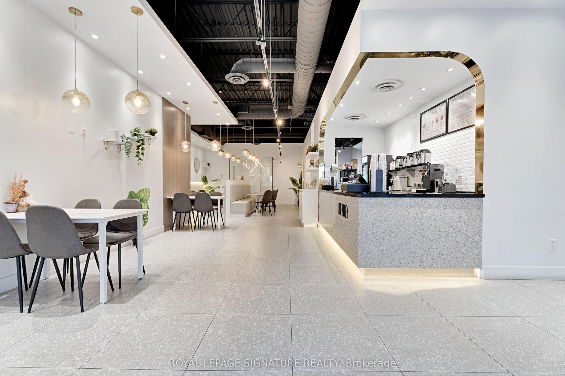 10025 Hurontario Street 3 #3 — photo 1