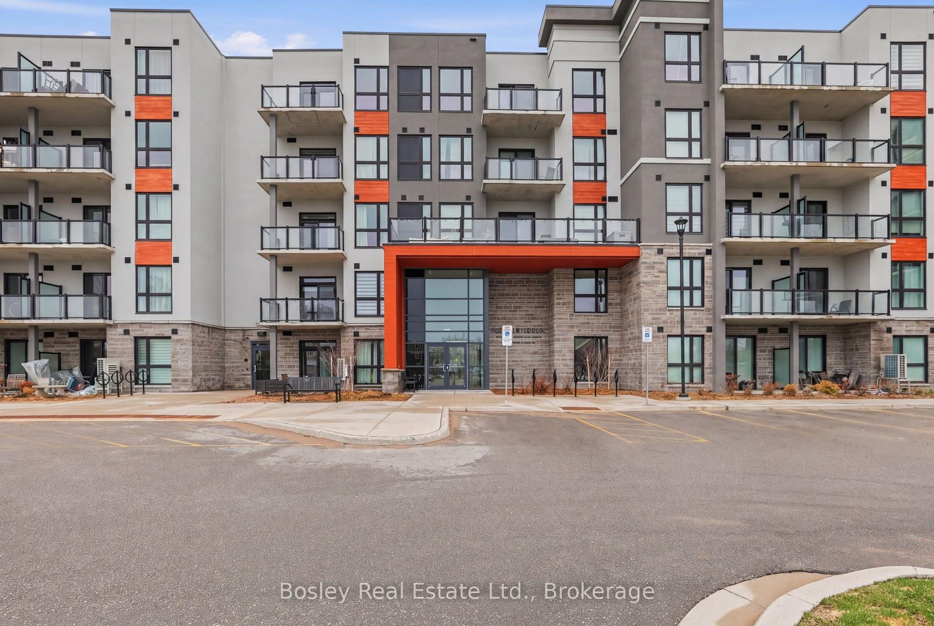 4 Kimberly Lane 219 #219 — photo 1