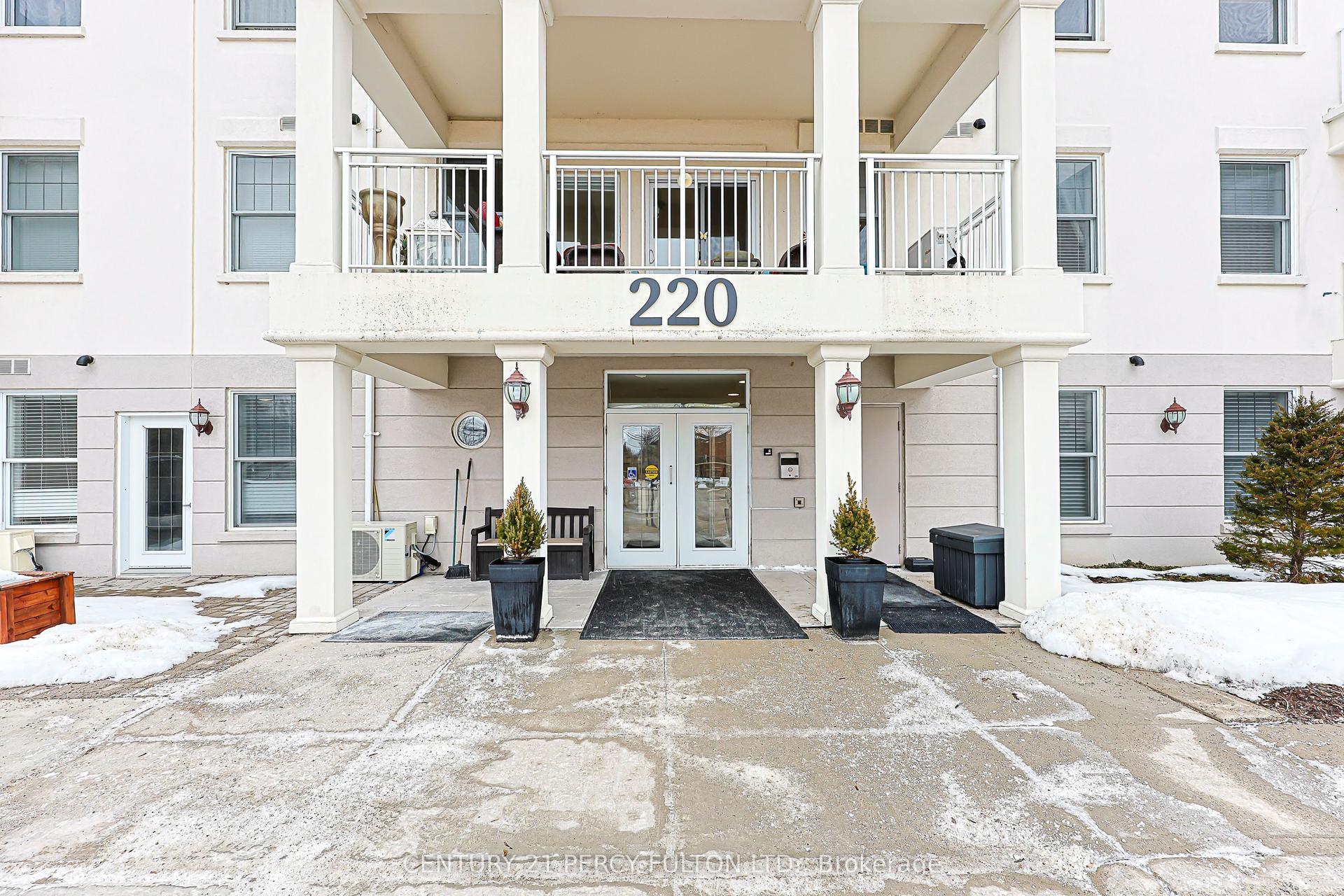 220 Main Street N 211 #211 — photo 1