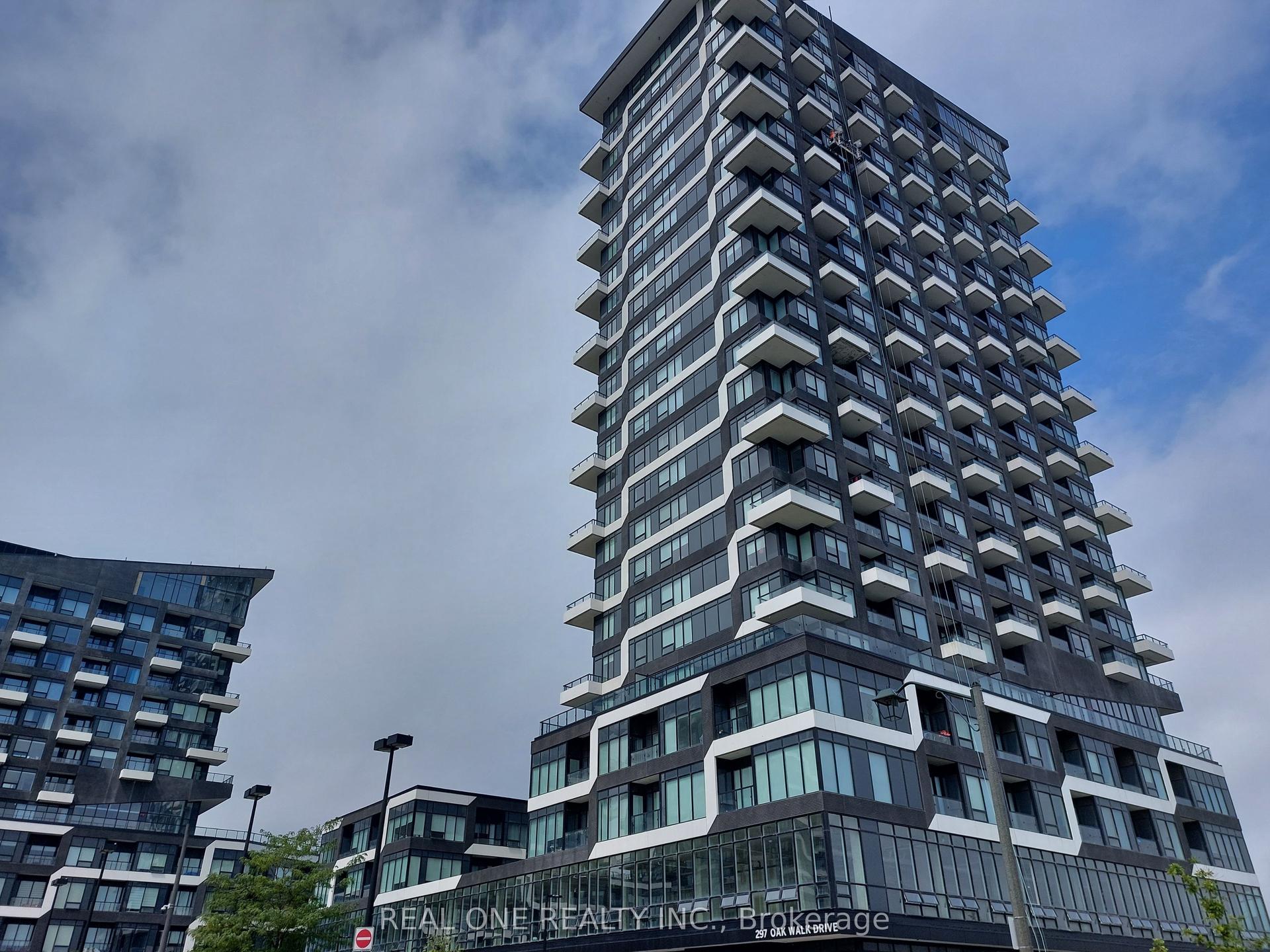 297 Oak Walk Drive 706 #706 — photo 1