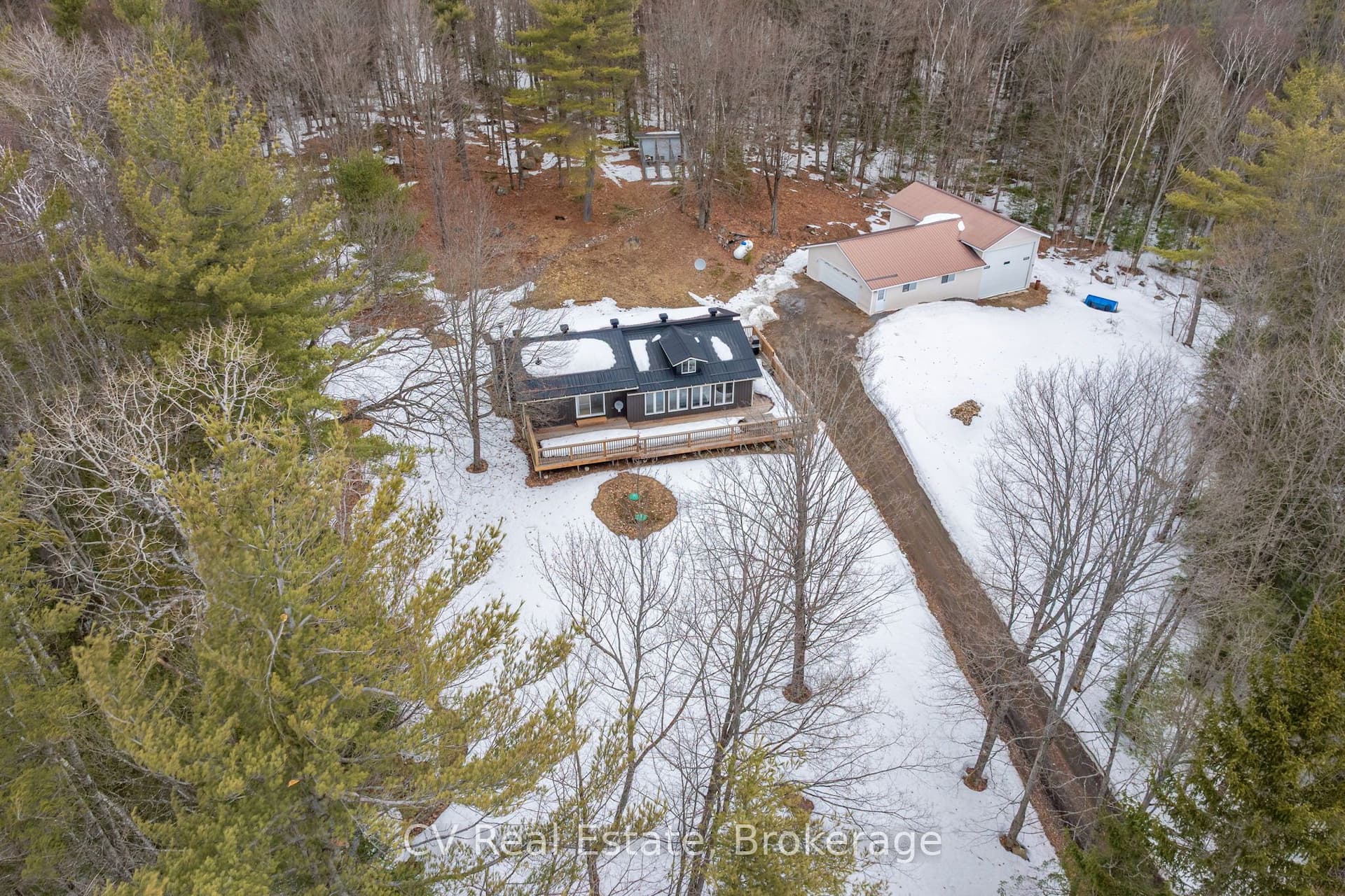 1183 Echo Lake Road — photo 1