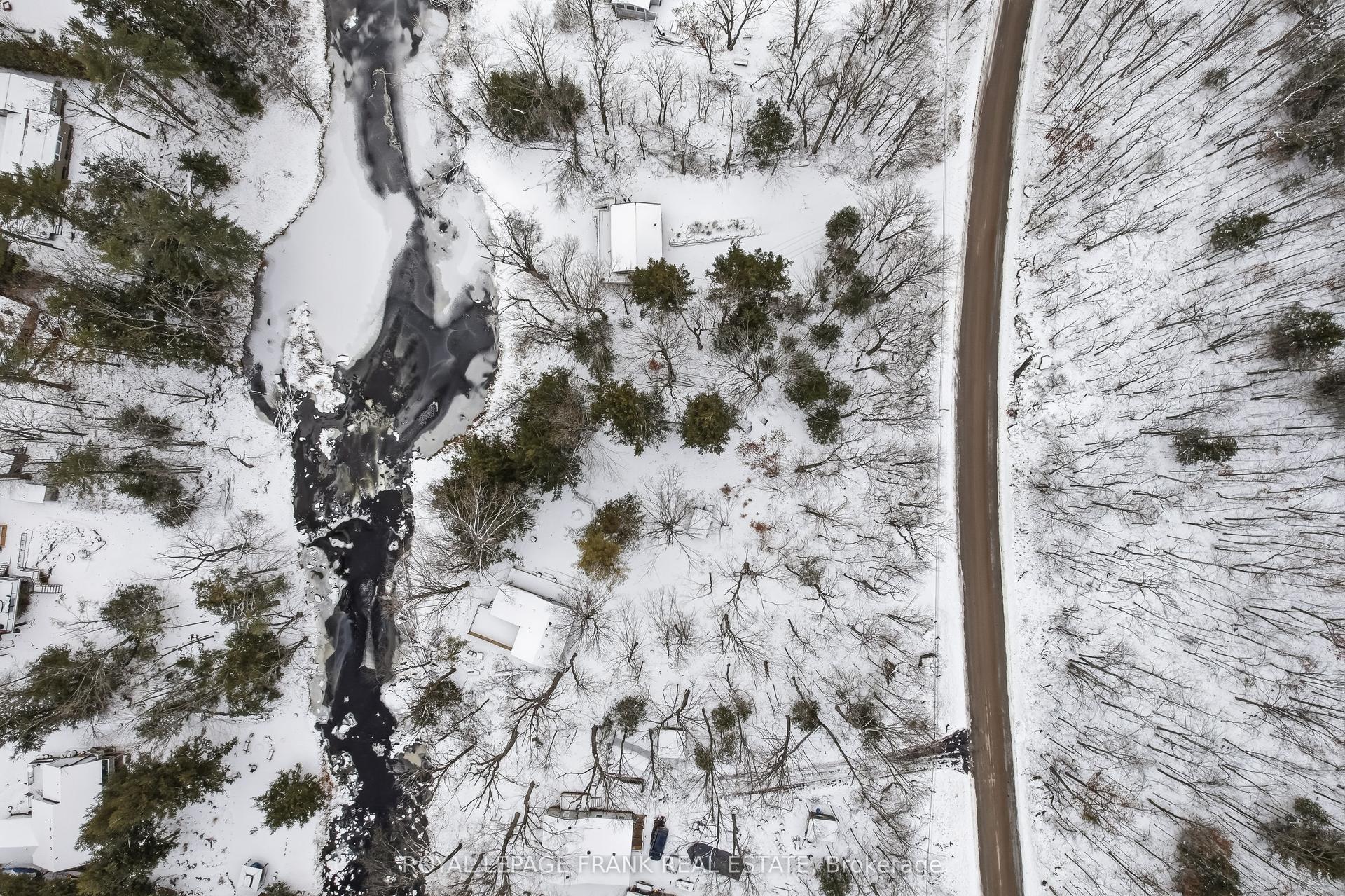 337 Kennedy Drive — photo 1