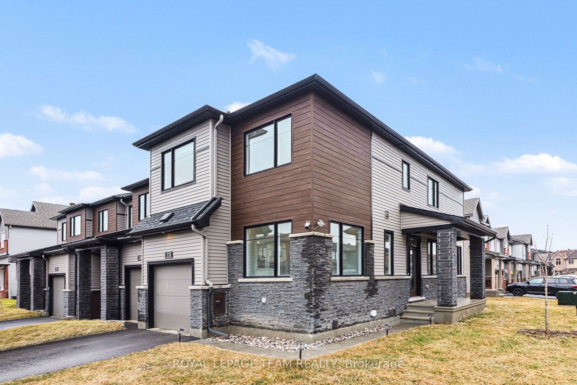 338 Establish Avenue — photo 1