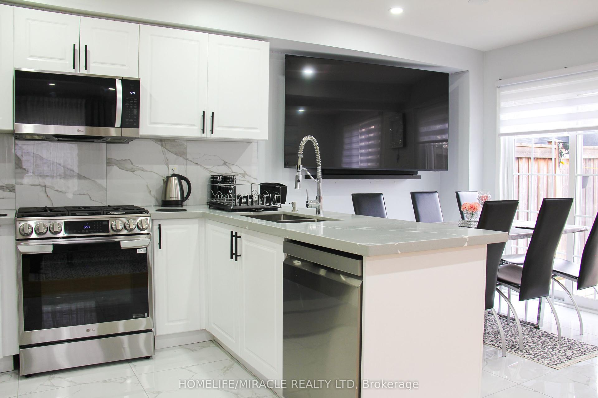 60 Bushmill Circle — photo 1