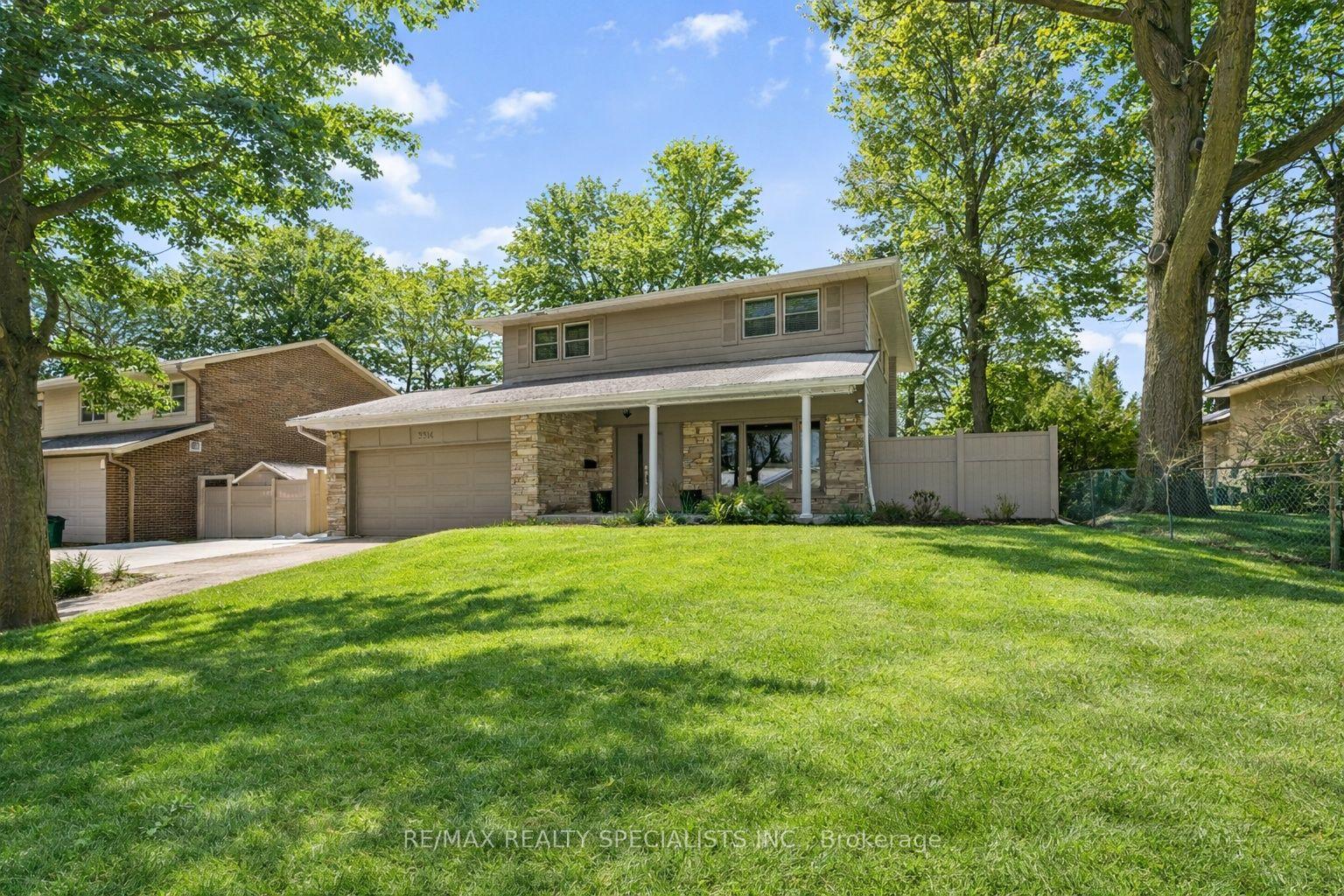 3314 Grassfire Crescent — photo 1