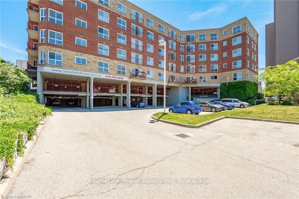 20 ST GEORGE Street 208 #208 — photo 1