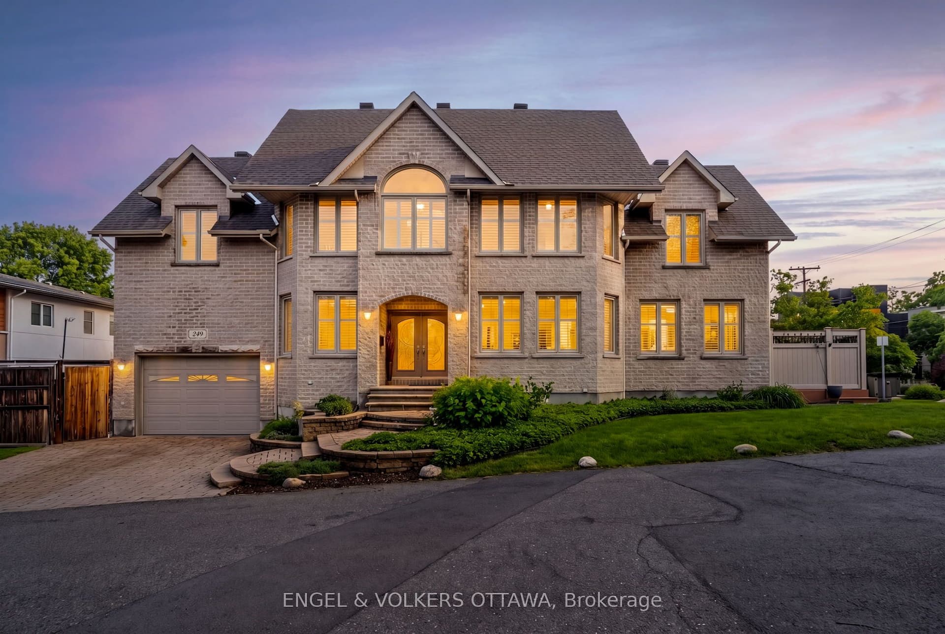 249 Atlantis Avenue — photo 1