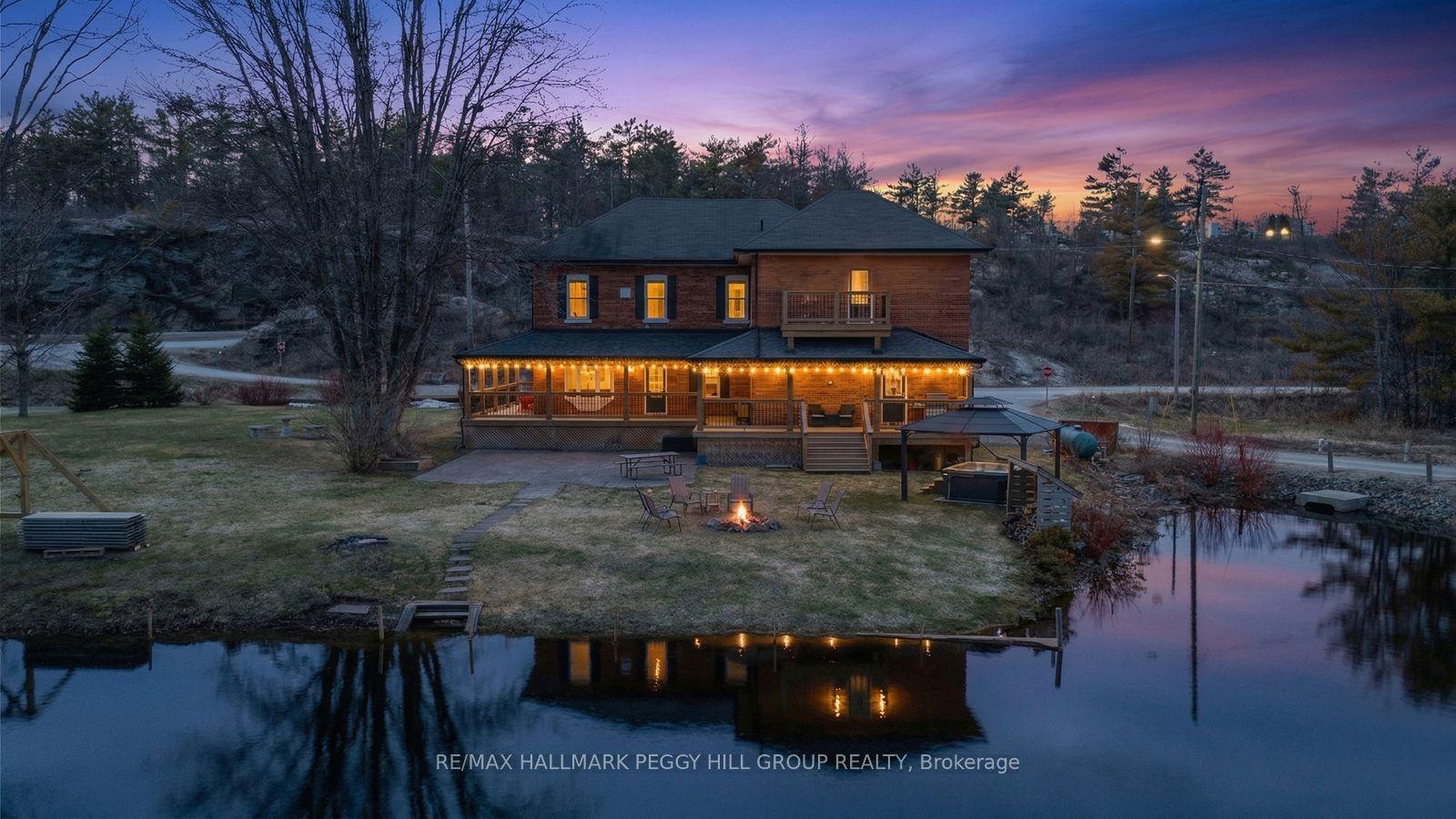 1002 Cowbell Lane — photo 1