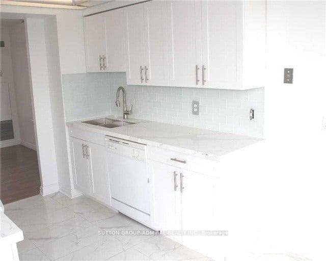 1121 Steeles Avenue W 909 #909 — photo 1