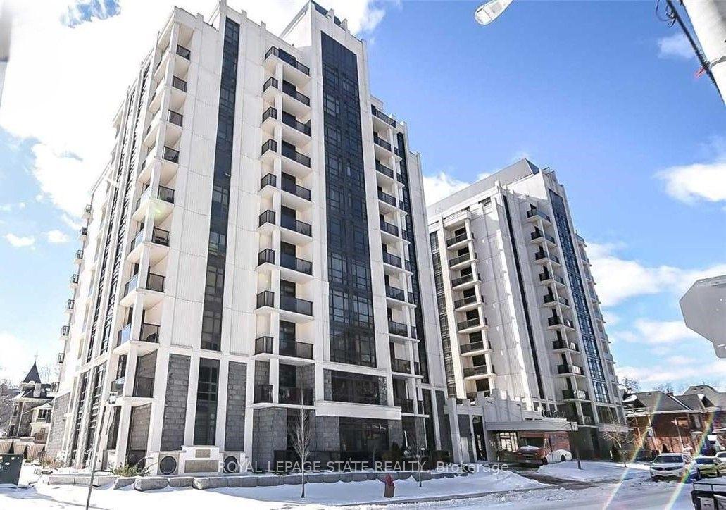 81 Robinson Street 201 #201 — photo 1