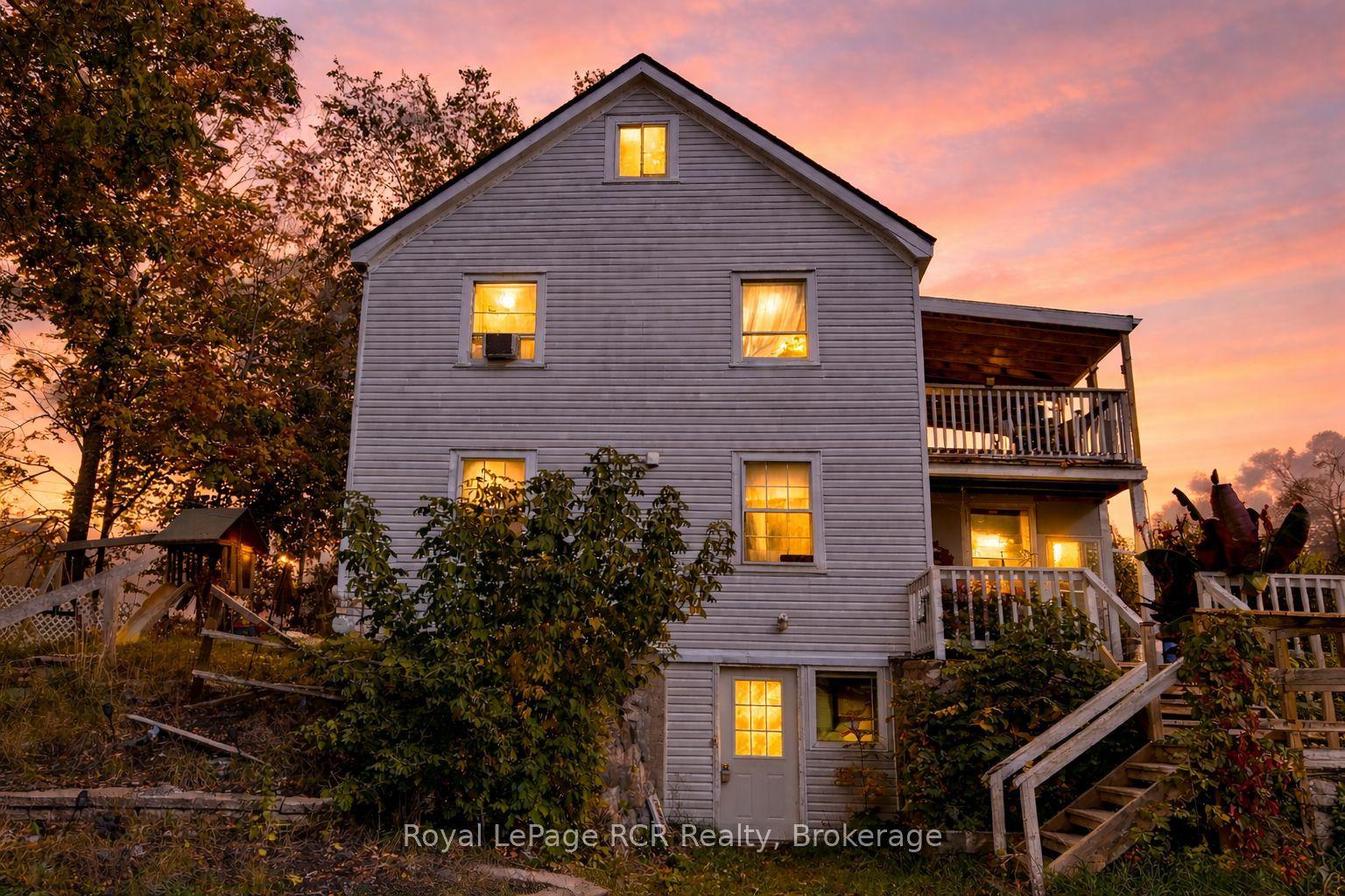 307 Prince (Lane) Street — photo 1