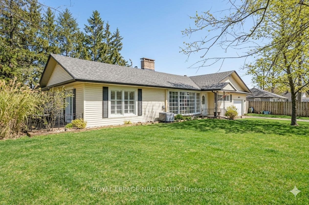 3208 Young Avenue — photo 1