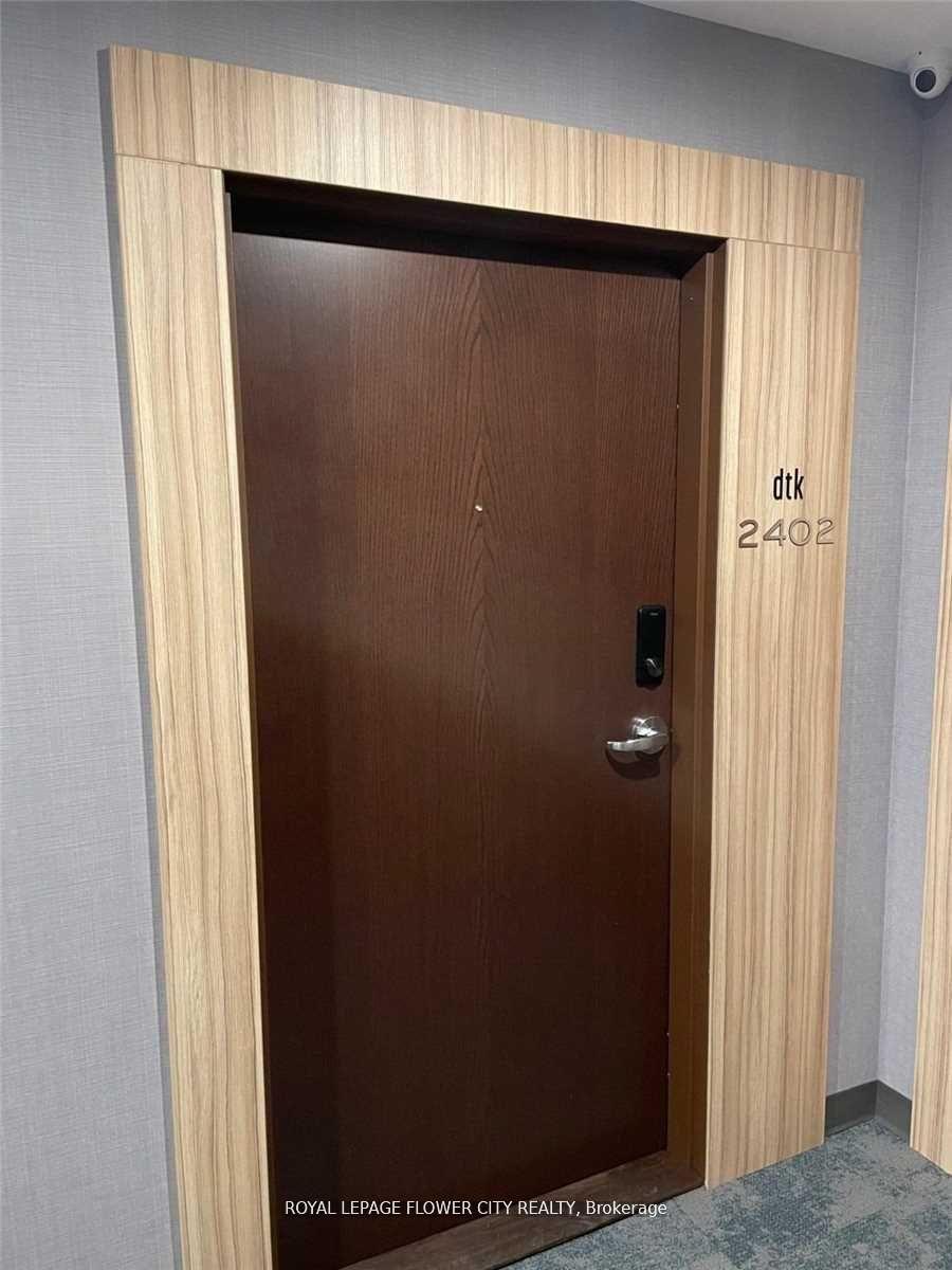 60 Frederick Street 2402 #2402 — photo 1