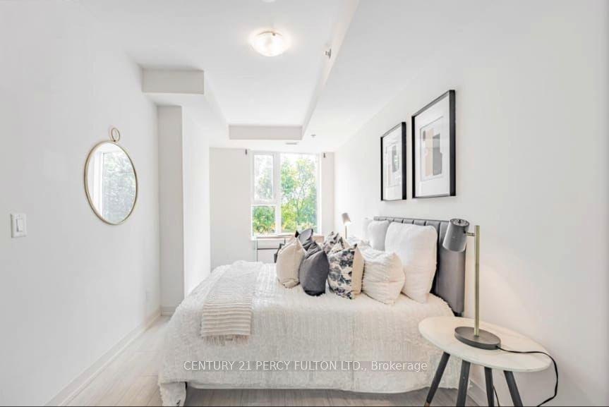 90 Glen Everest Road 318 #318 — photo 1