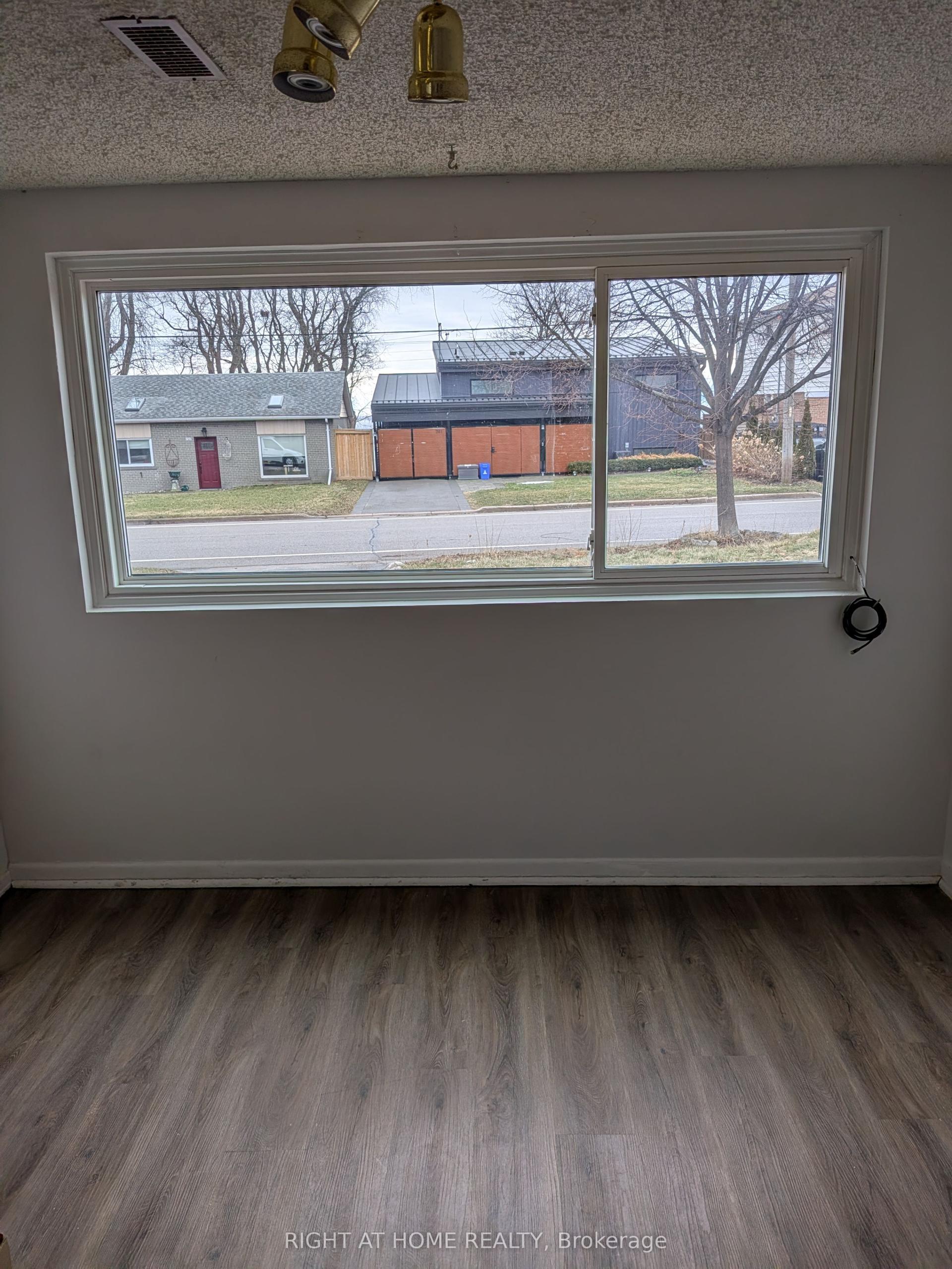 740 Stone Street — photo 1