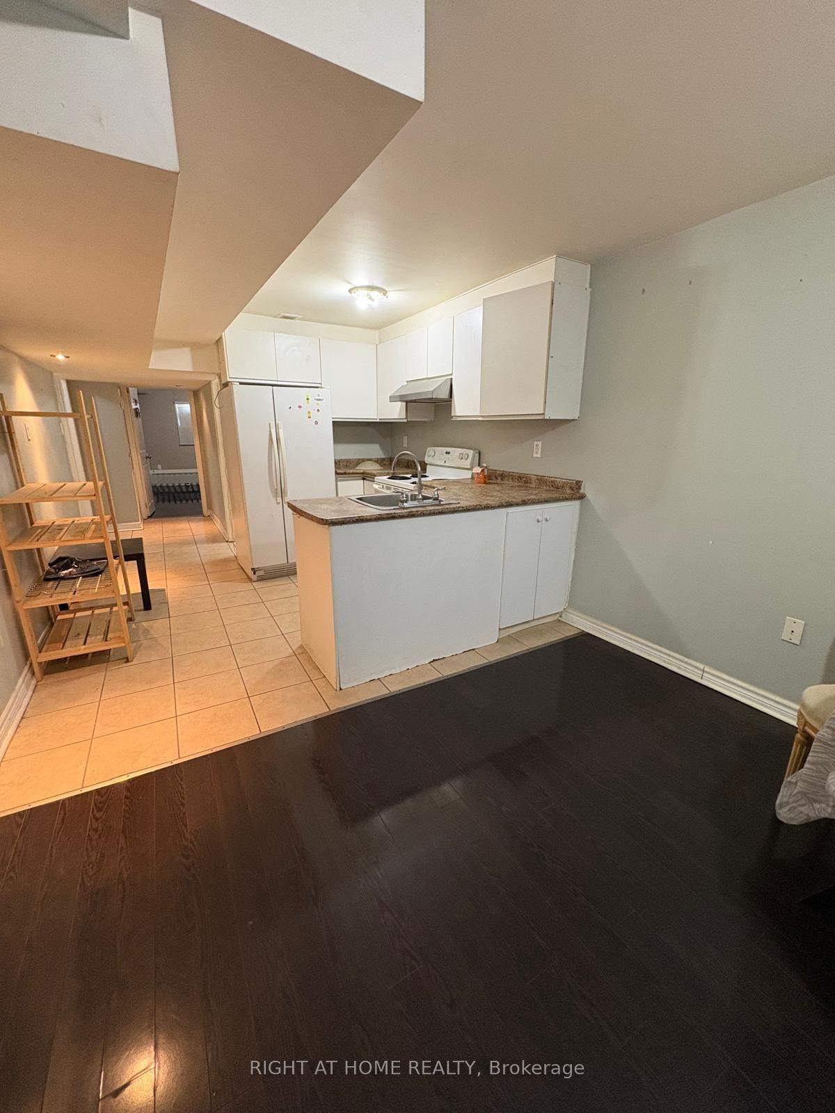 BSMT - 5292 Longhouse Crescent — photo 1