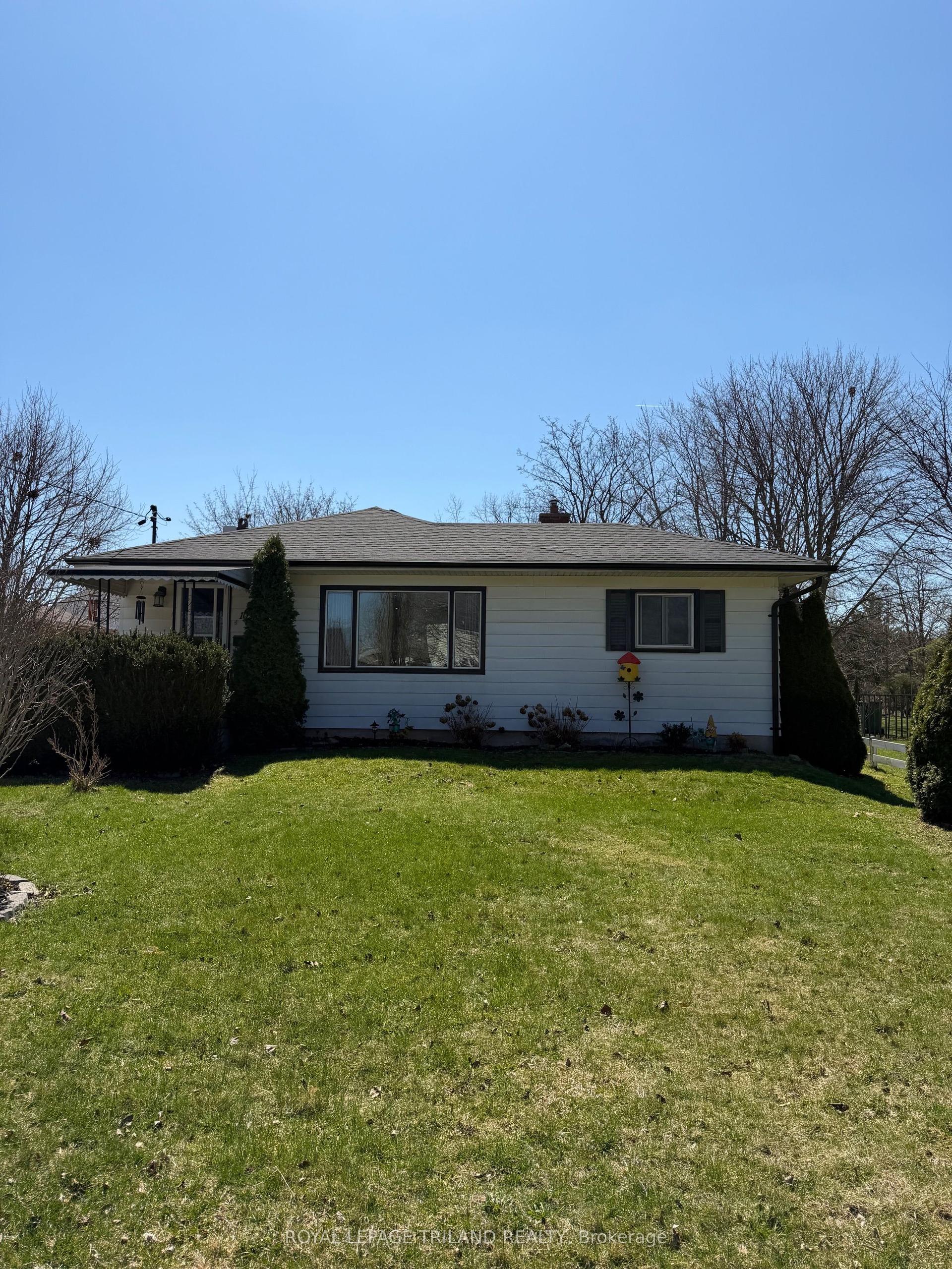 102 Steele Street — photo 1