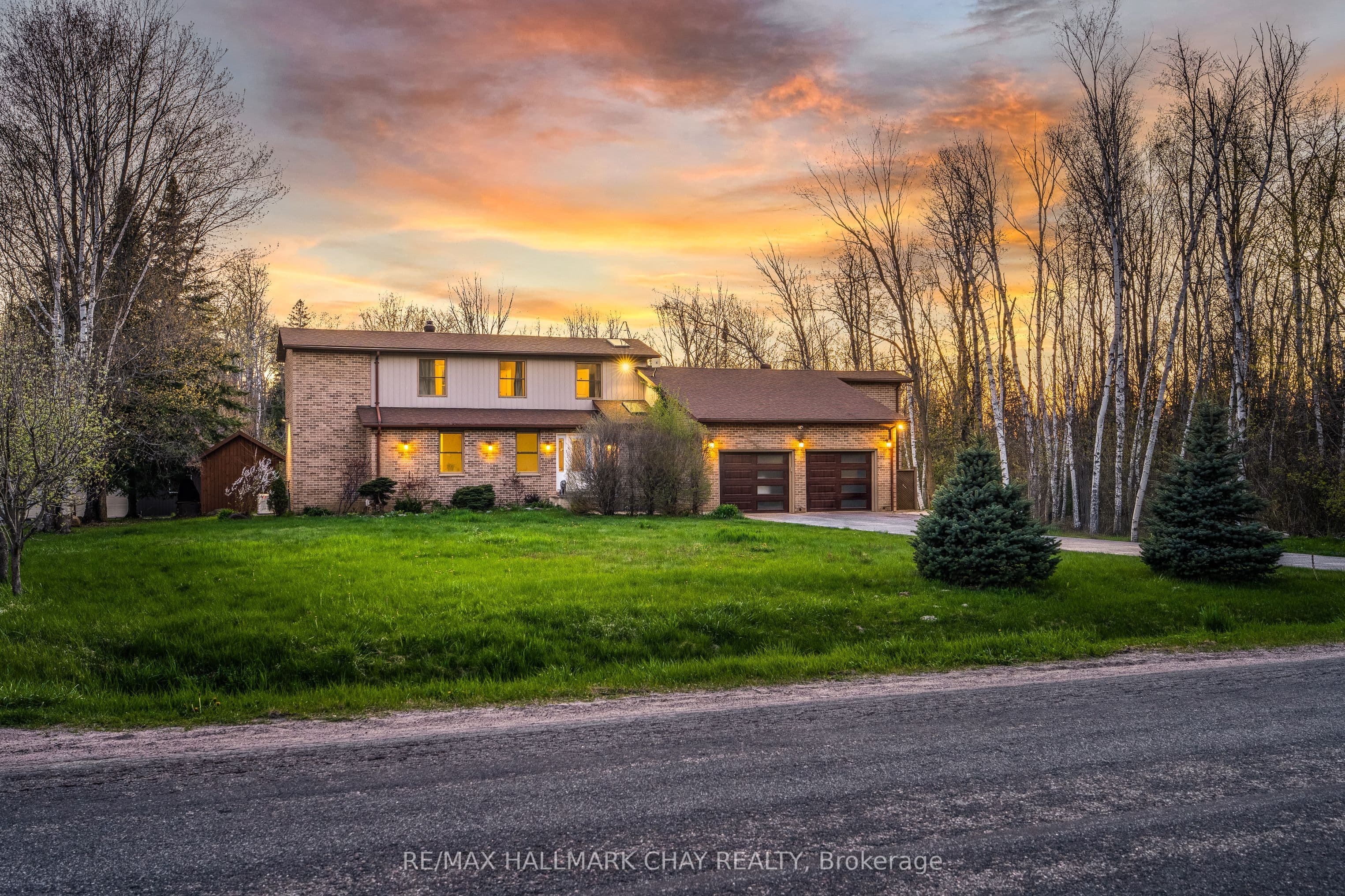 7950 8th Line — photo 1