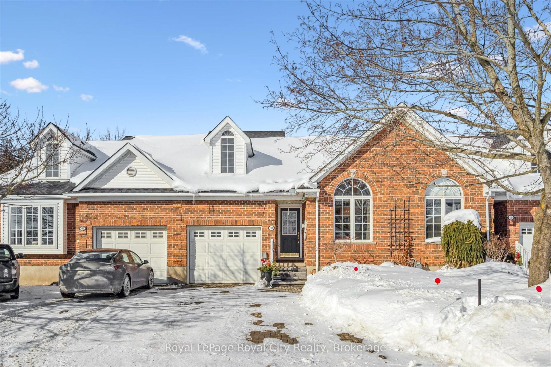 133 Riverwalk Place — photo 1