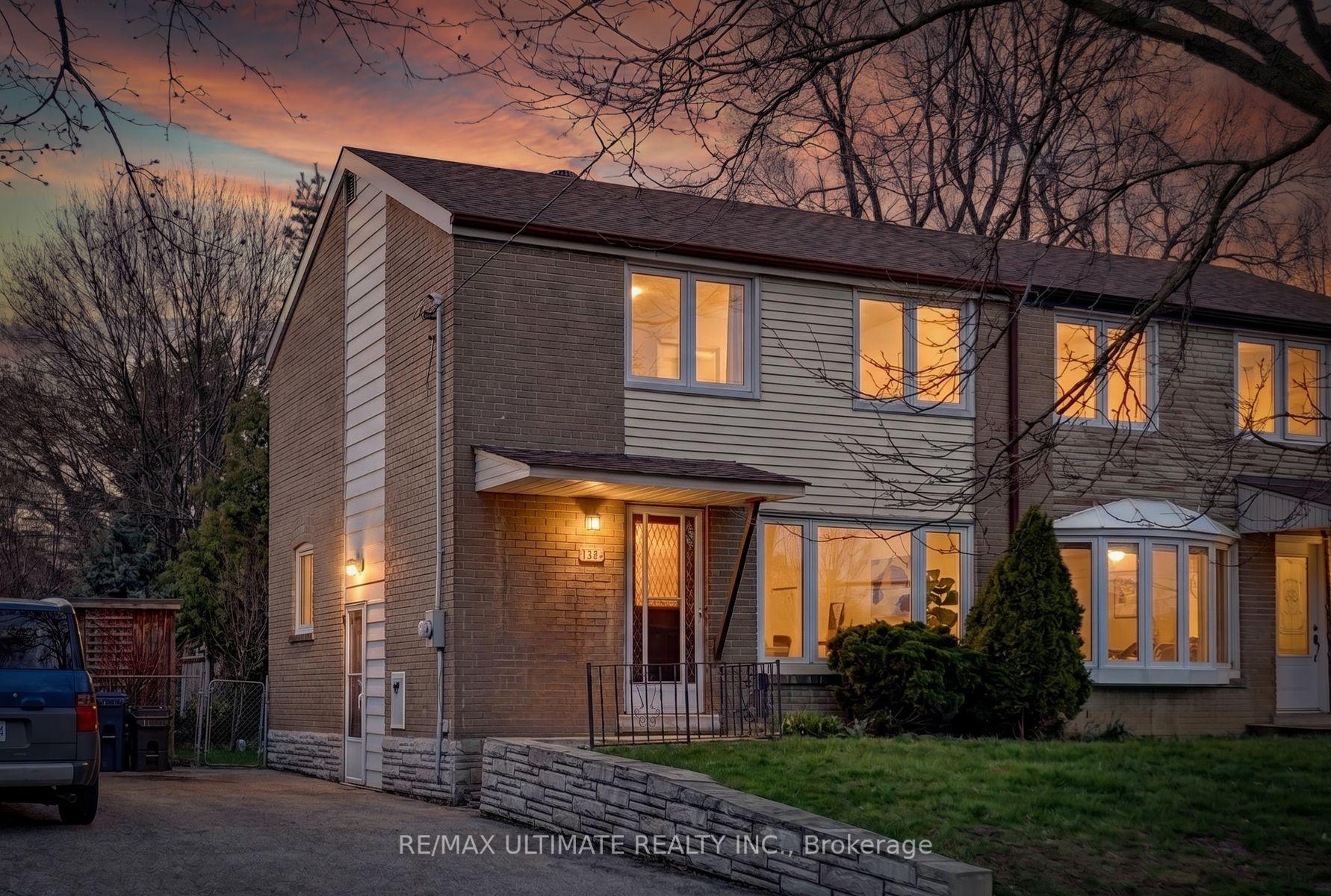 128 Woodfern Drive — photo 1