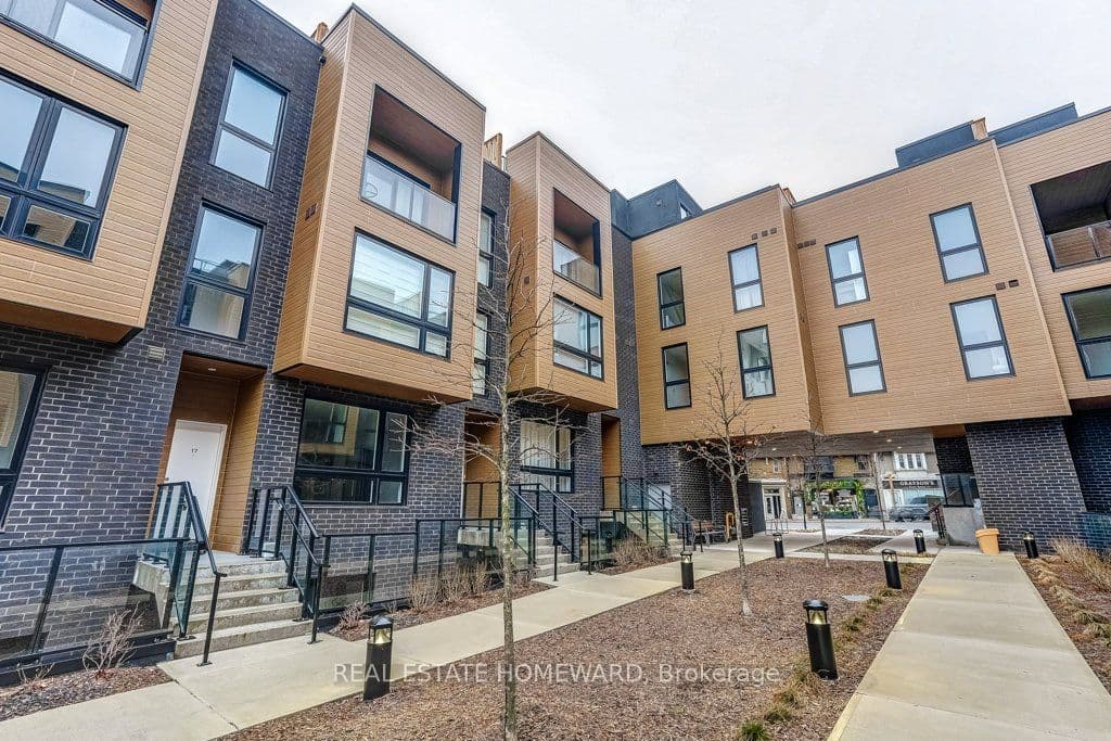 35 Birchcliff Avenue 16 #16 — photo 1