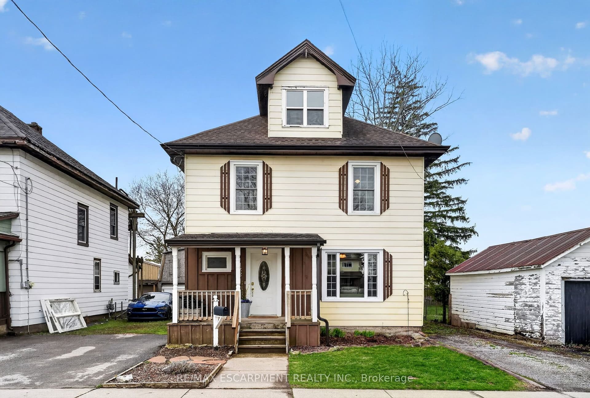 122 South Cayuga Street W — photo 1