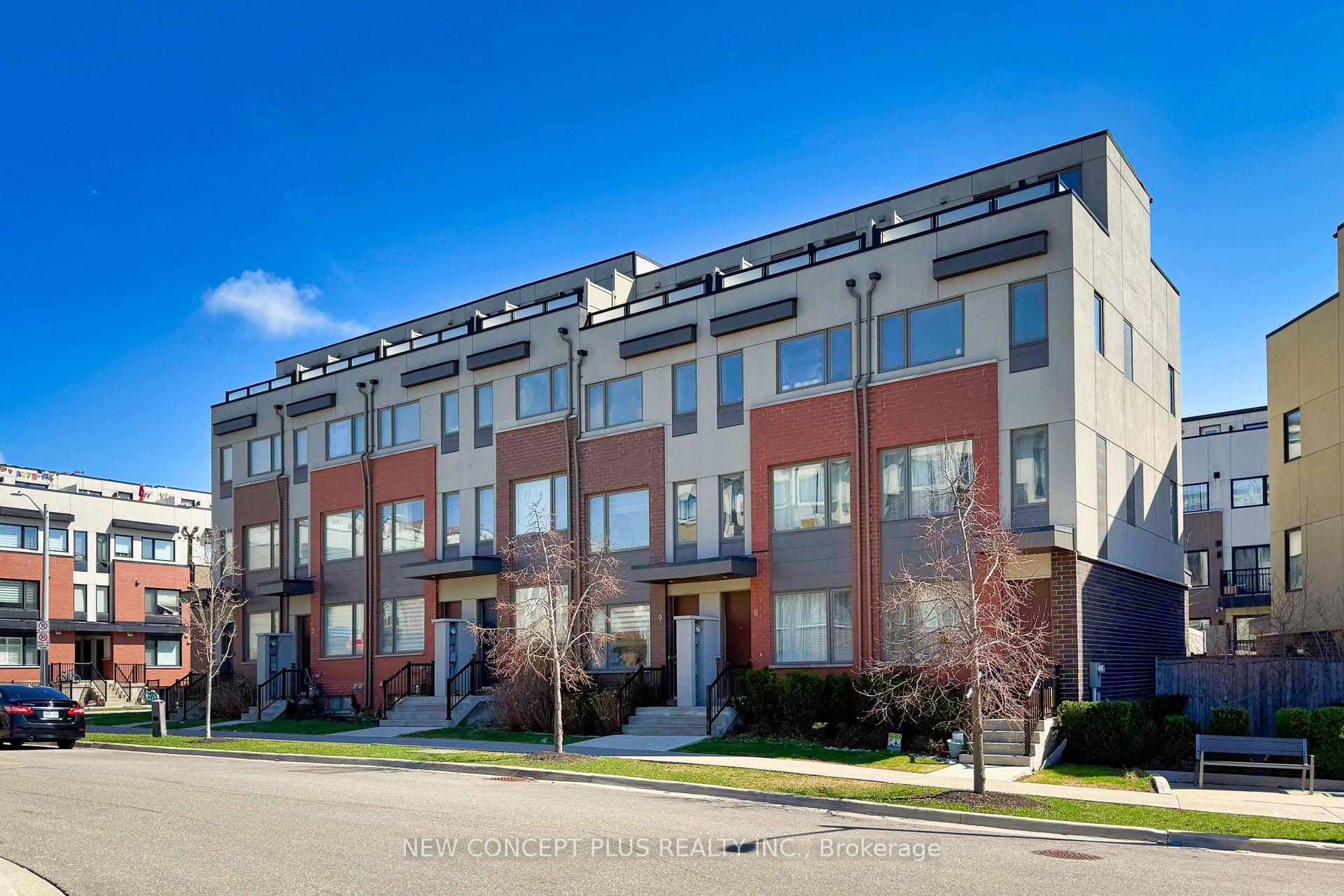 9 Thomas Mulholland Drive — photo 1