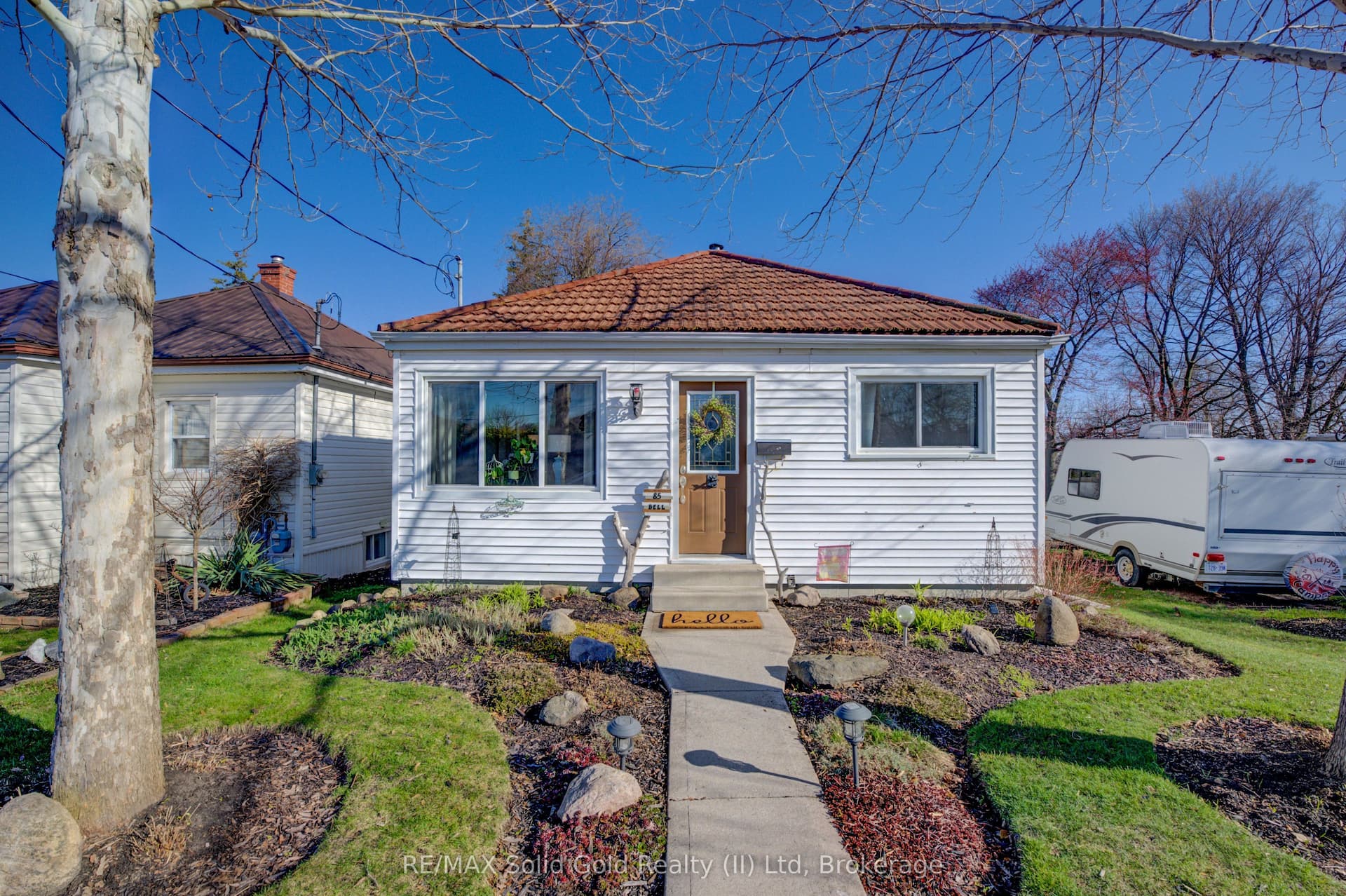 85 Bell Street — photo 1