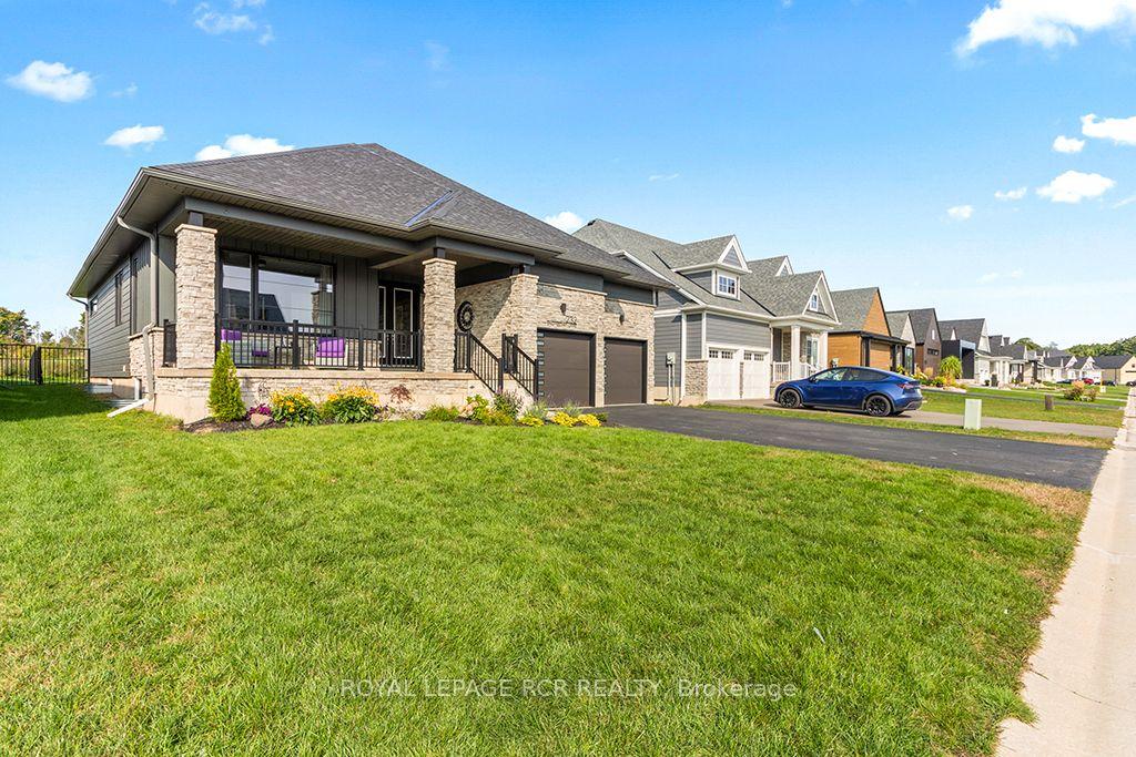 232 Snowberry Lane — photo 1