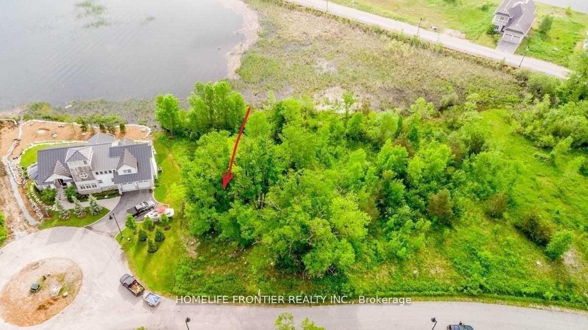 15 Swan Lane — photo 1