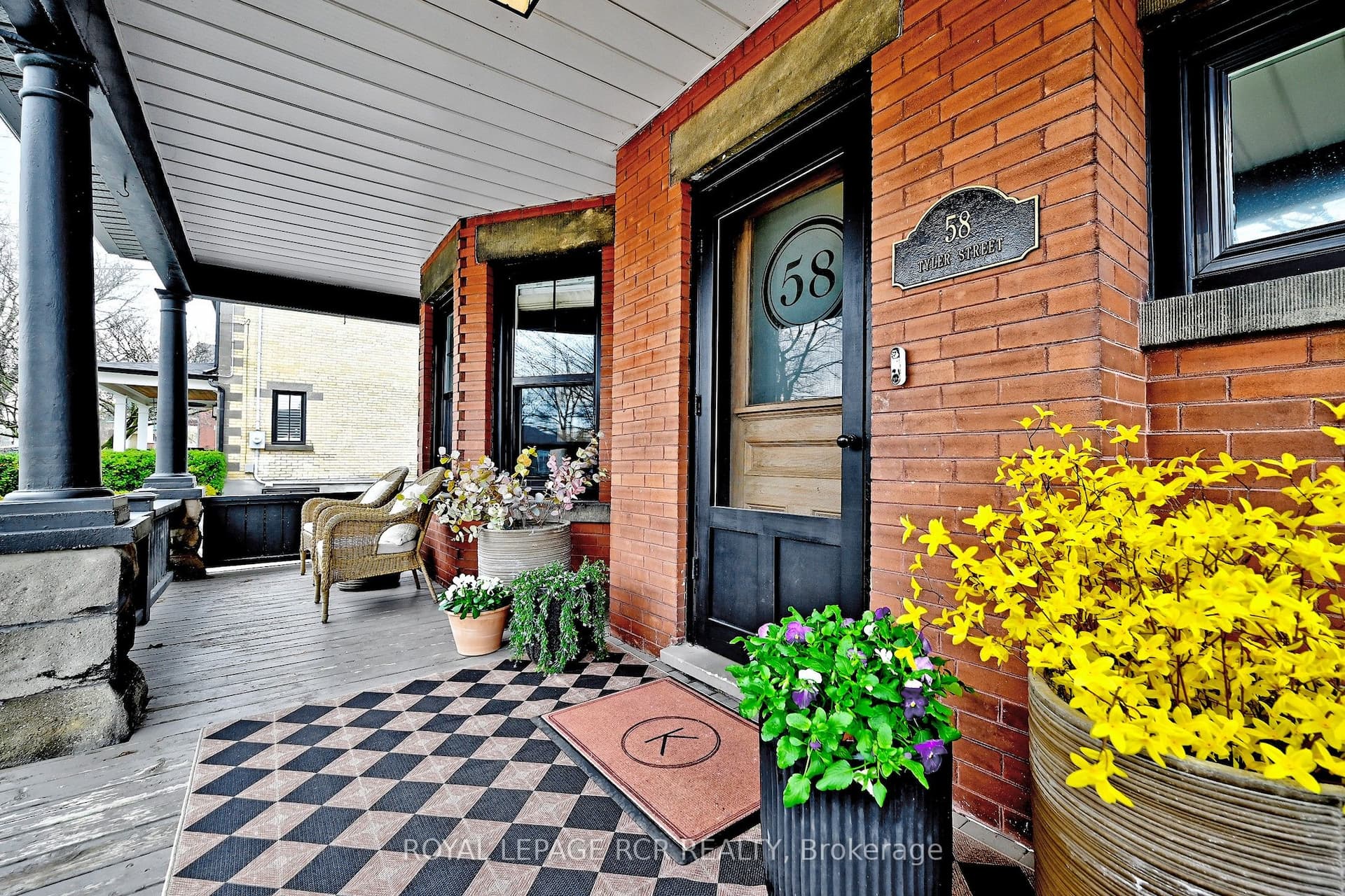 58 Tyler Street — photo 1