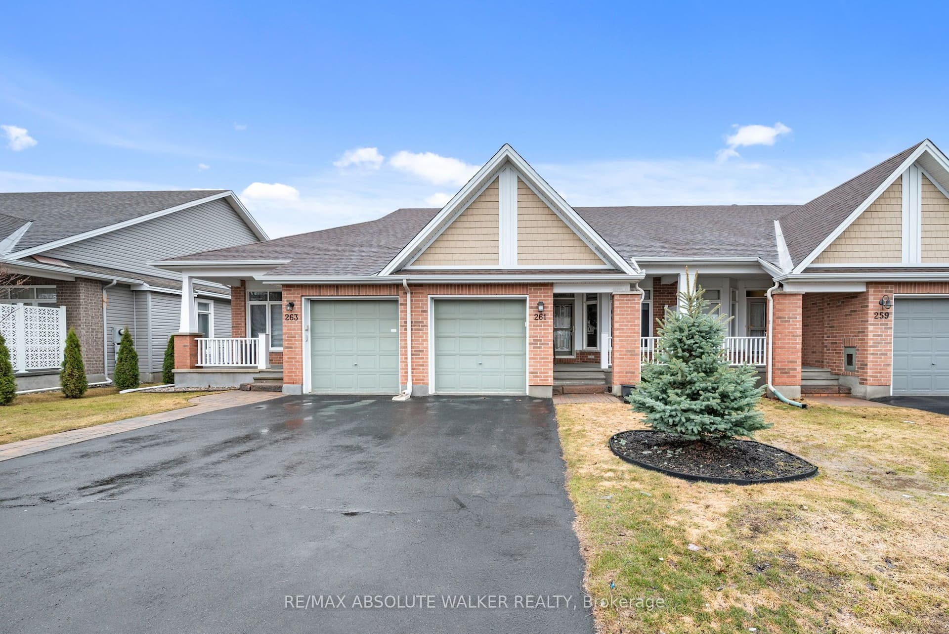 261 Bulrush Crescent — photo 1