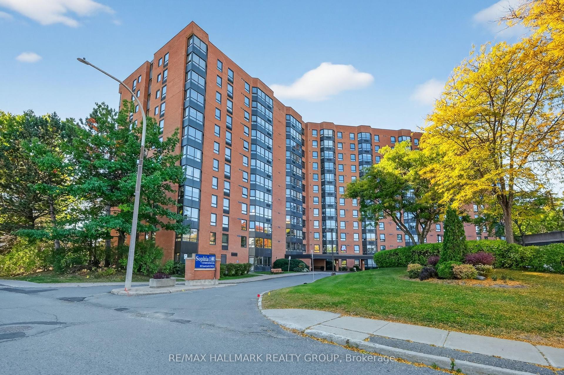 80 Sandcastle Drive 1207 #1207 — photo 1