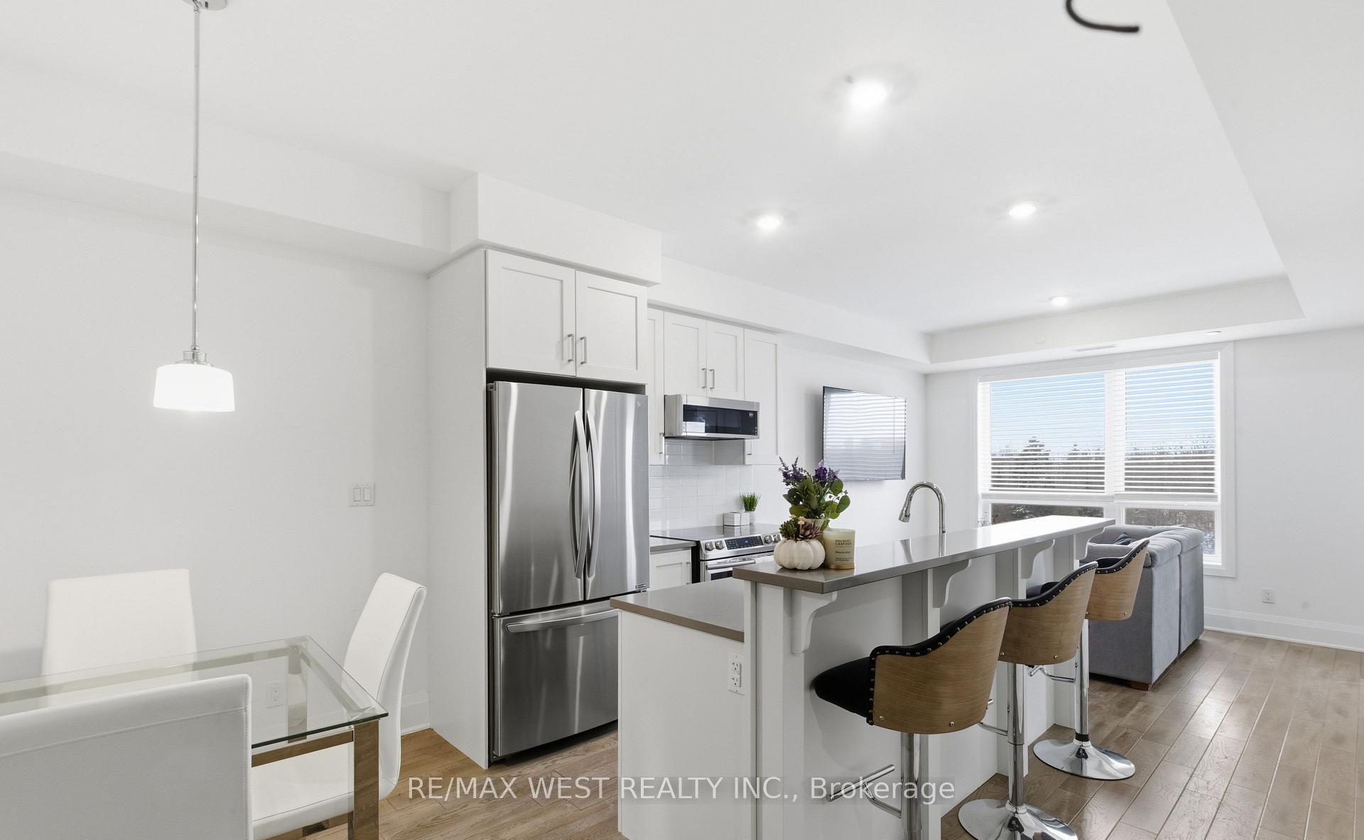 2 Adam Sellers Street 412 #412 — photo 1