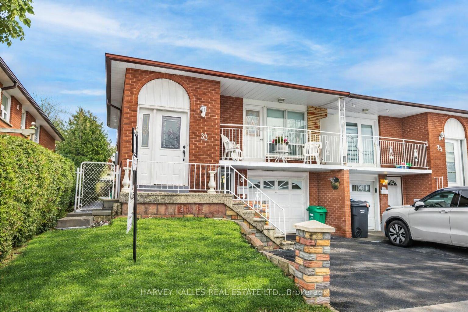 33 Tolton Drive S — photo 1