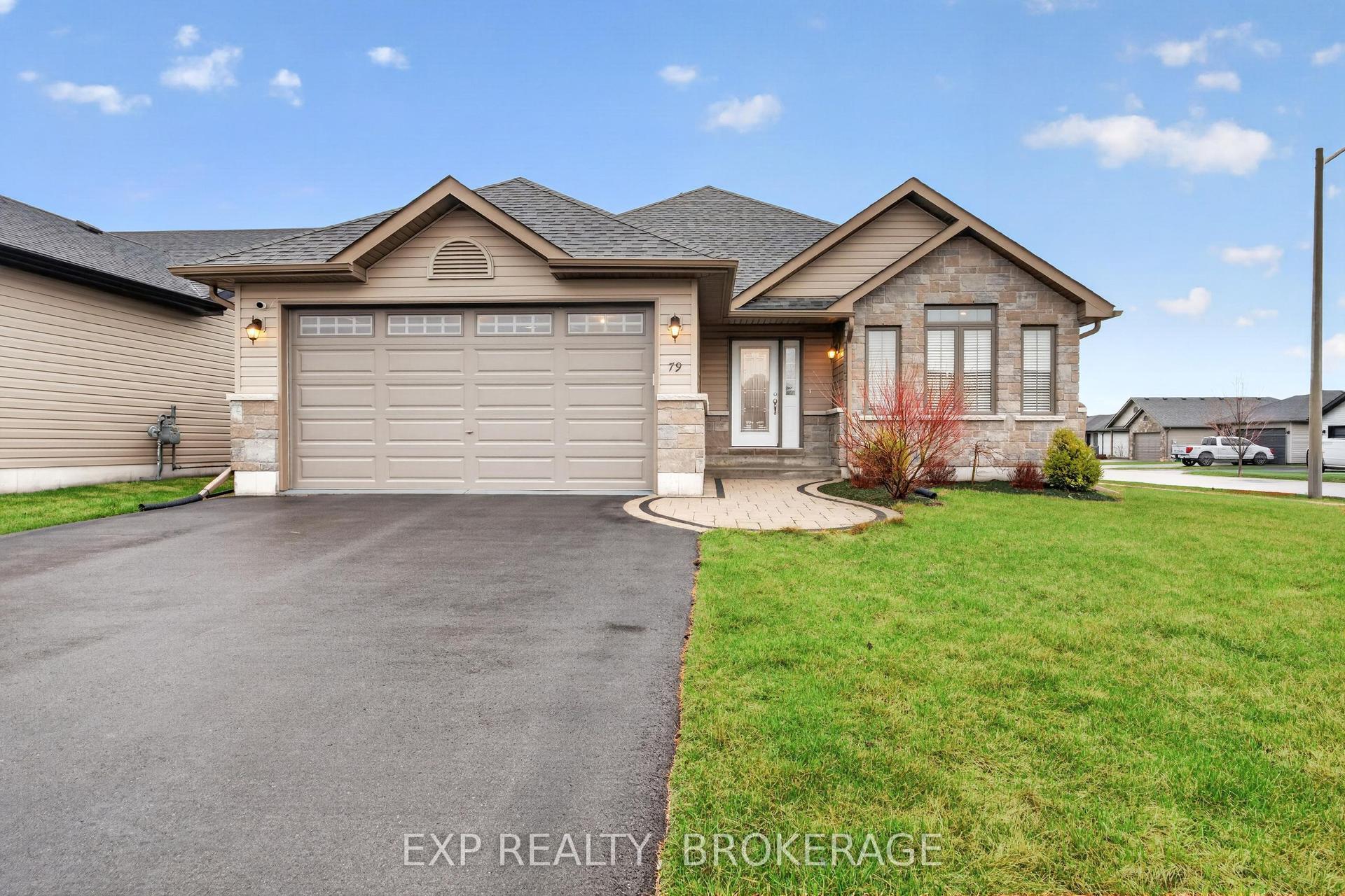 79 DEACON Place — photo 1