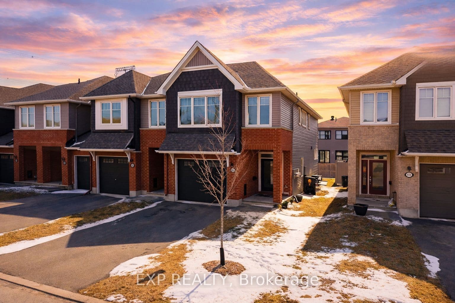 618 Taliesin Crescent — photo 1