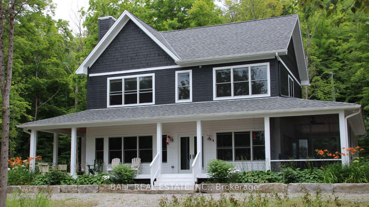 3174 + 3170 Spring Lane E — photo 1