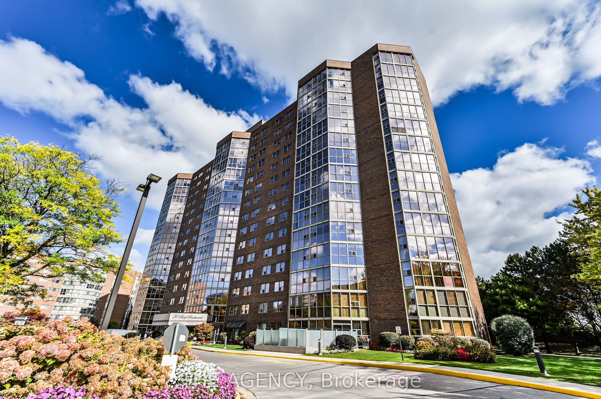 20 Baif Boulevard 306 #306 — photo 1