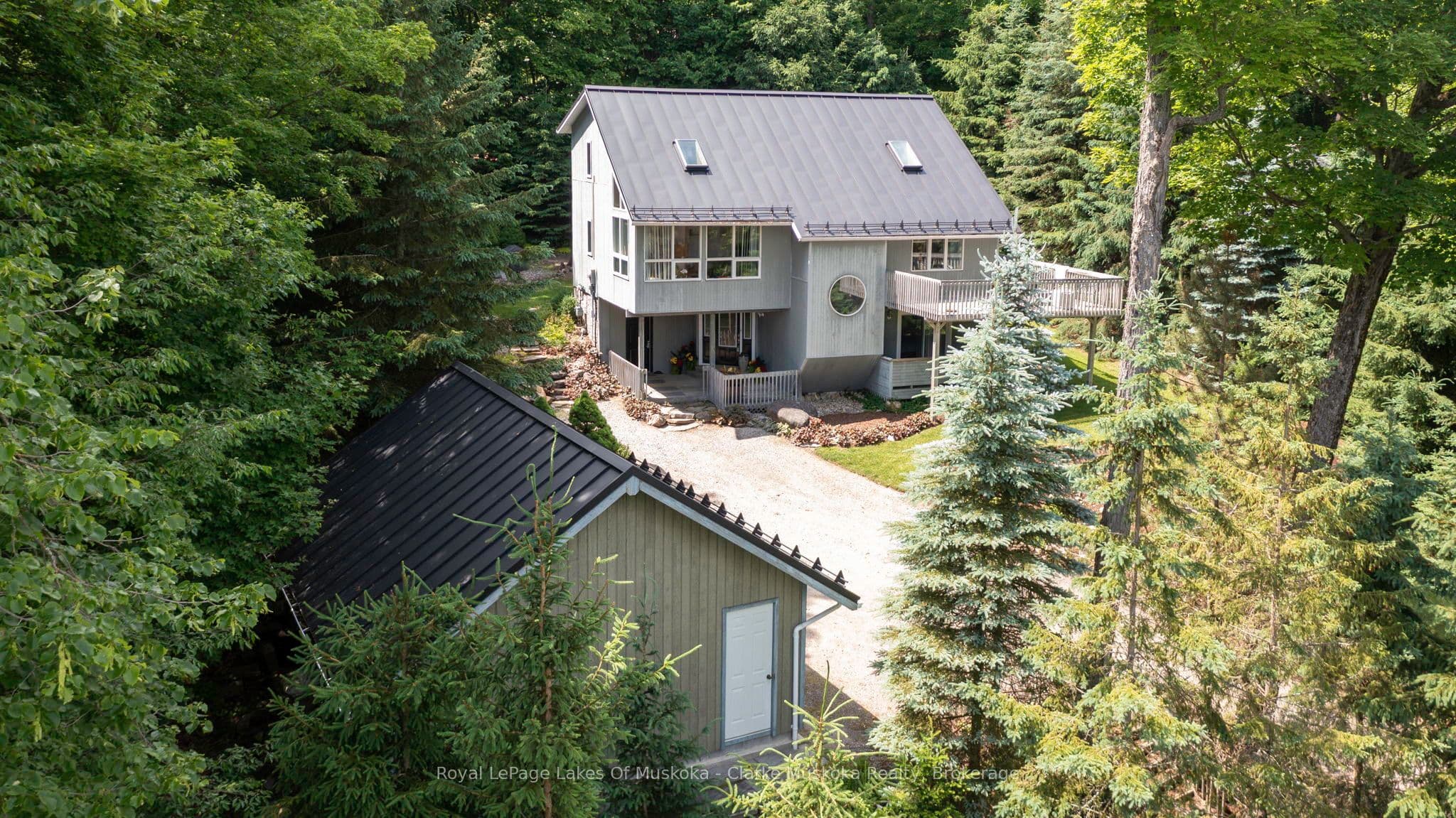 1806 Valley Road — photo 1