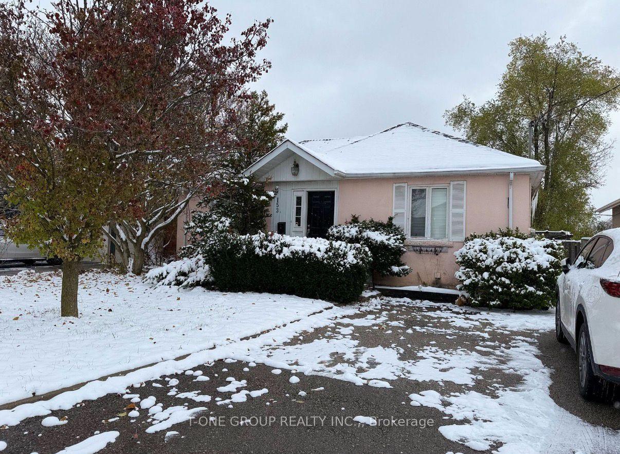 153 Connaught Avenue — photo 1