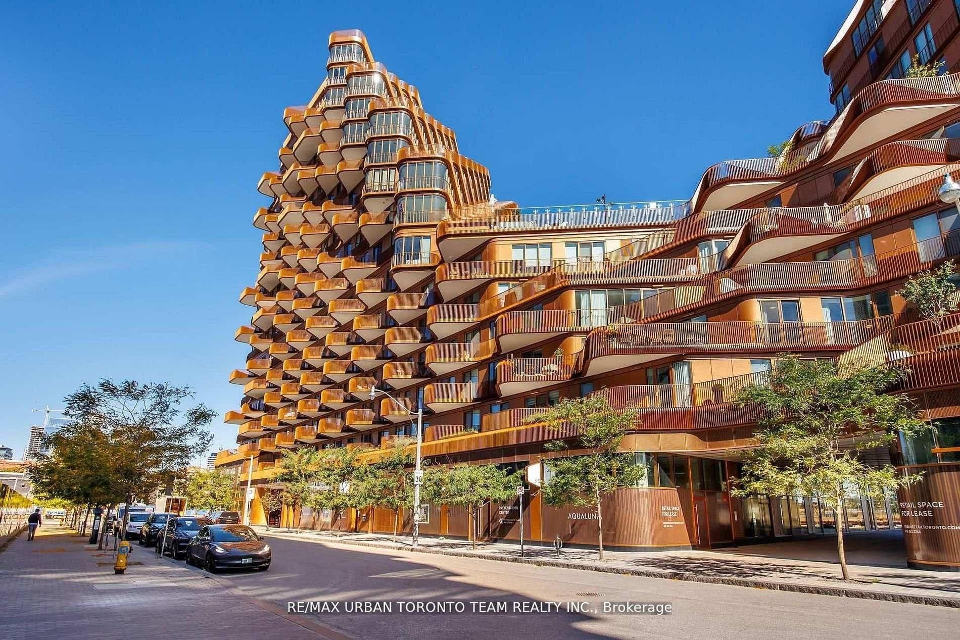 155 Merchants' Wharf N/A 415 #415 — photo 1