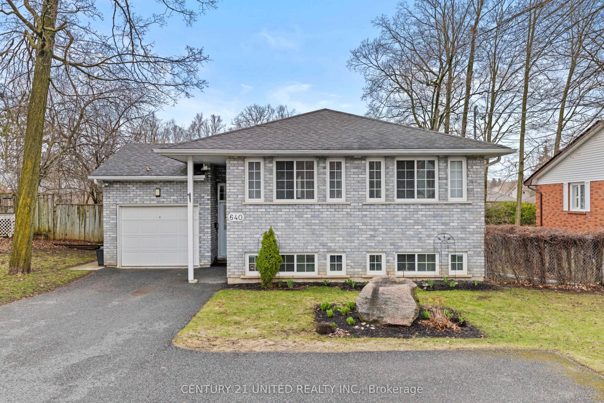 640 Brealey Drive — photo 1