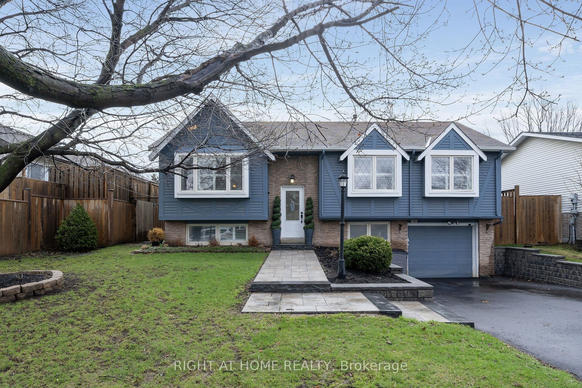 760 WILLOW Avenue — photo 1