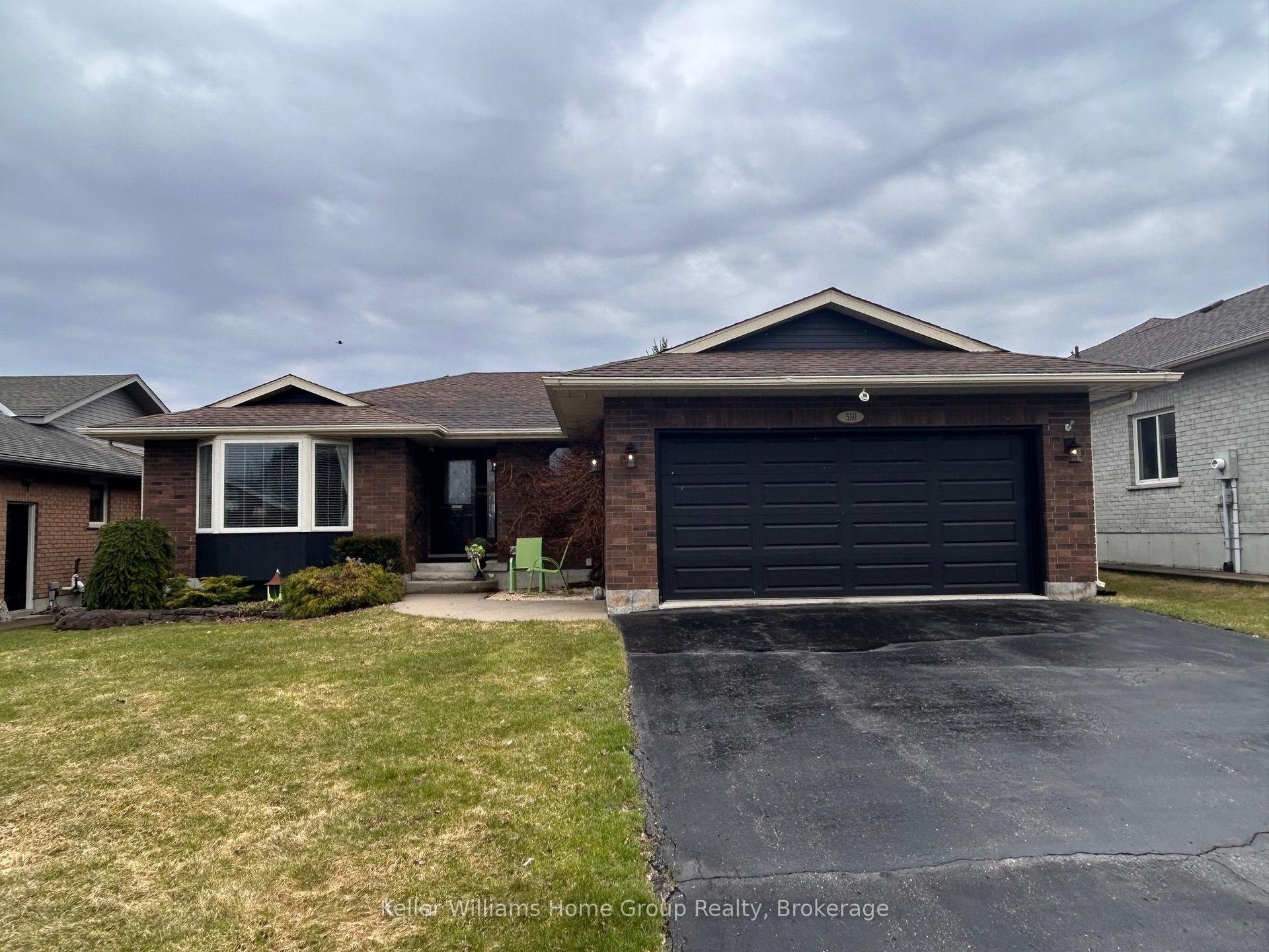 550 MAPLE Avenue N — photo 1