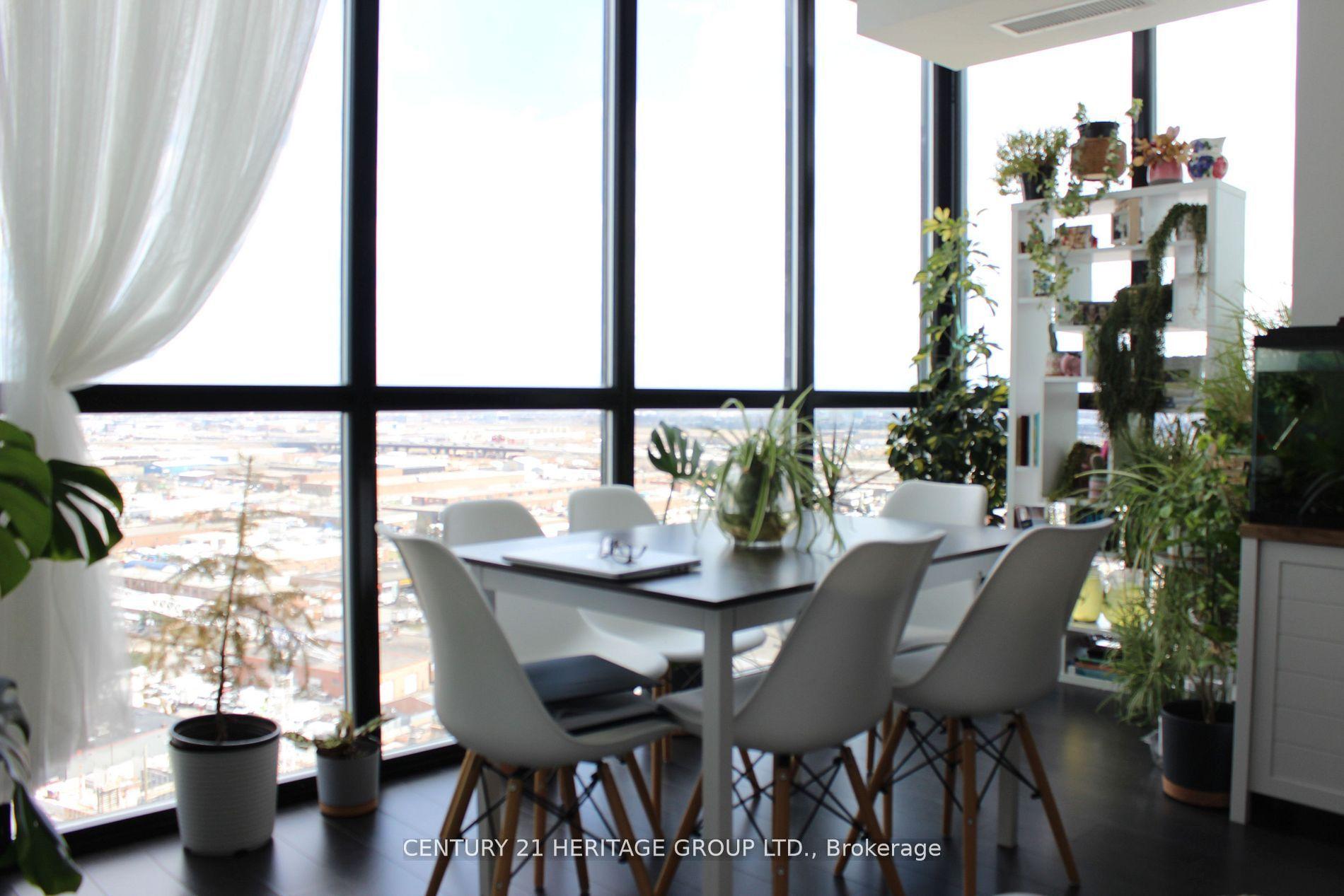 2910 Highway 7 Road W 2202 #2202 — photo 1