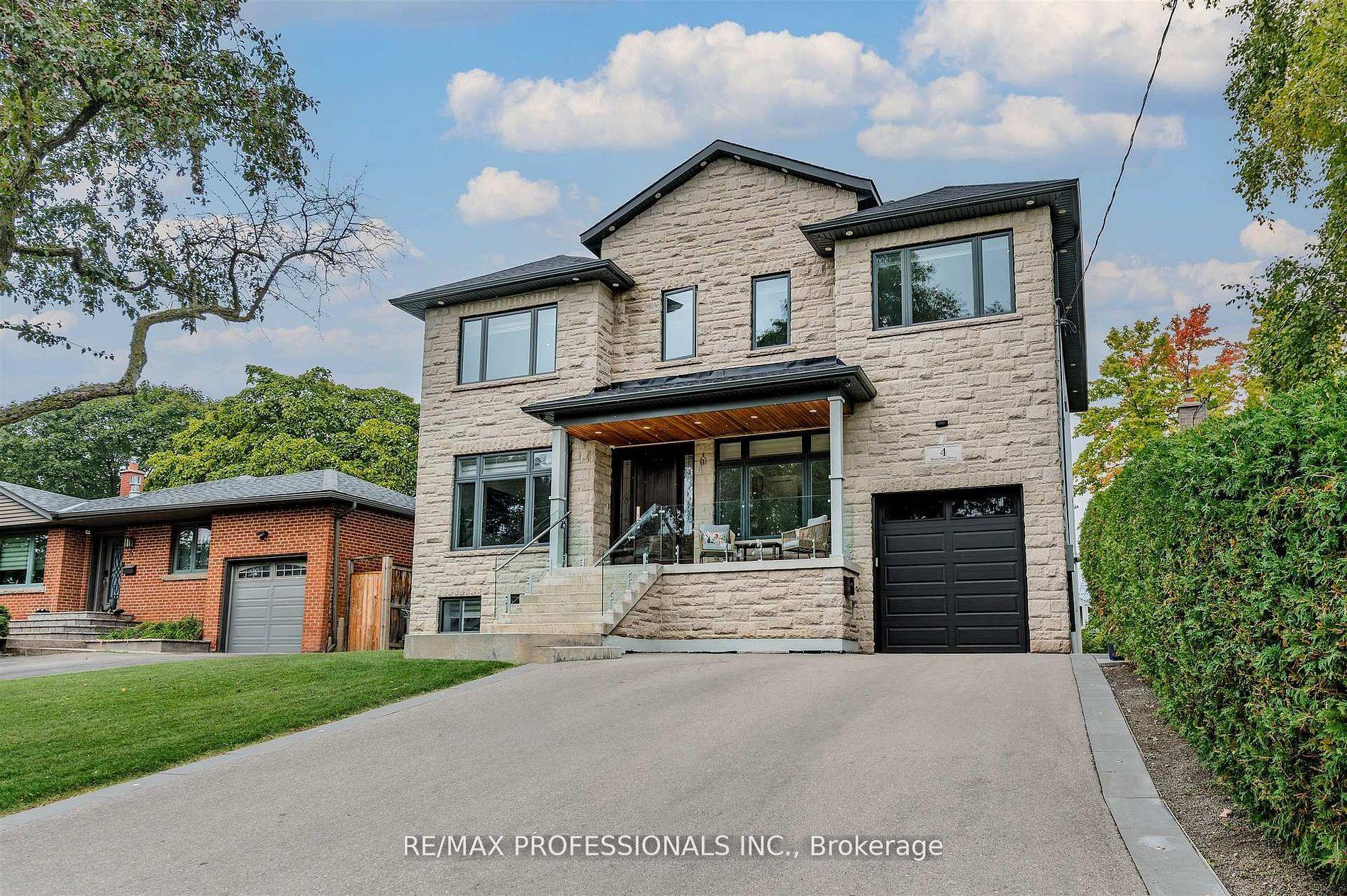 4 Dunrobin Drive — photo 1