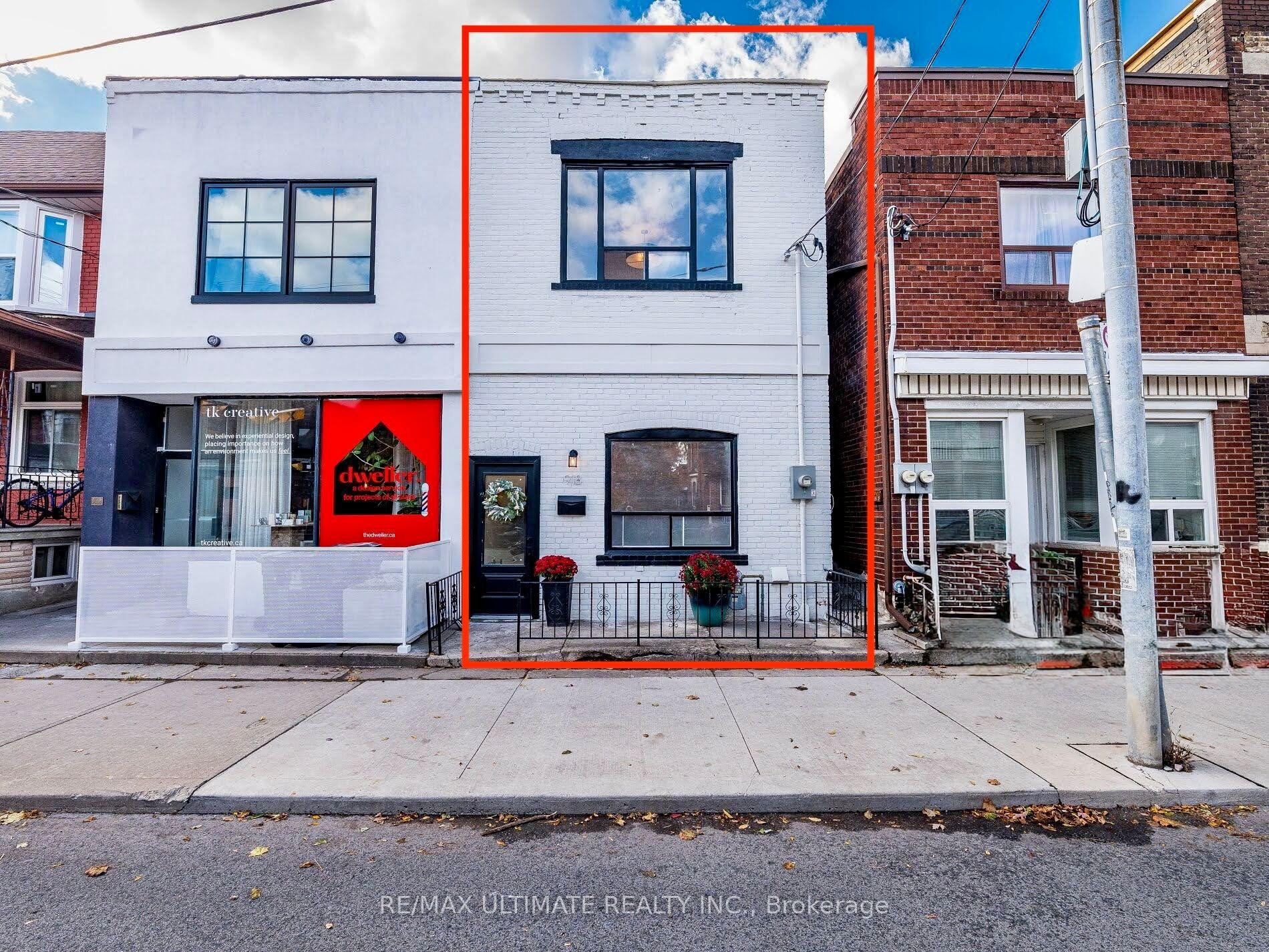 918 Ossington Avenue — photo 1