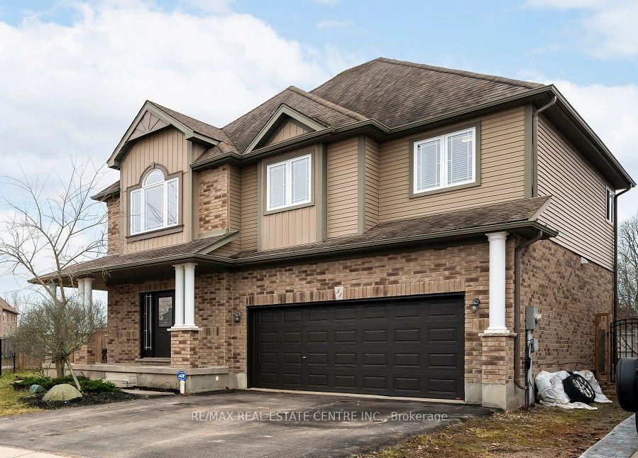 51 Burt Avenue — photo 1